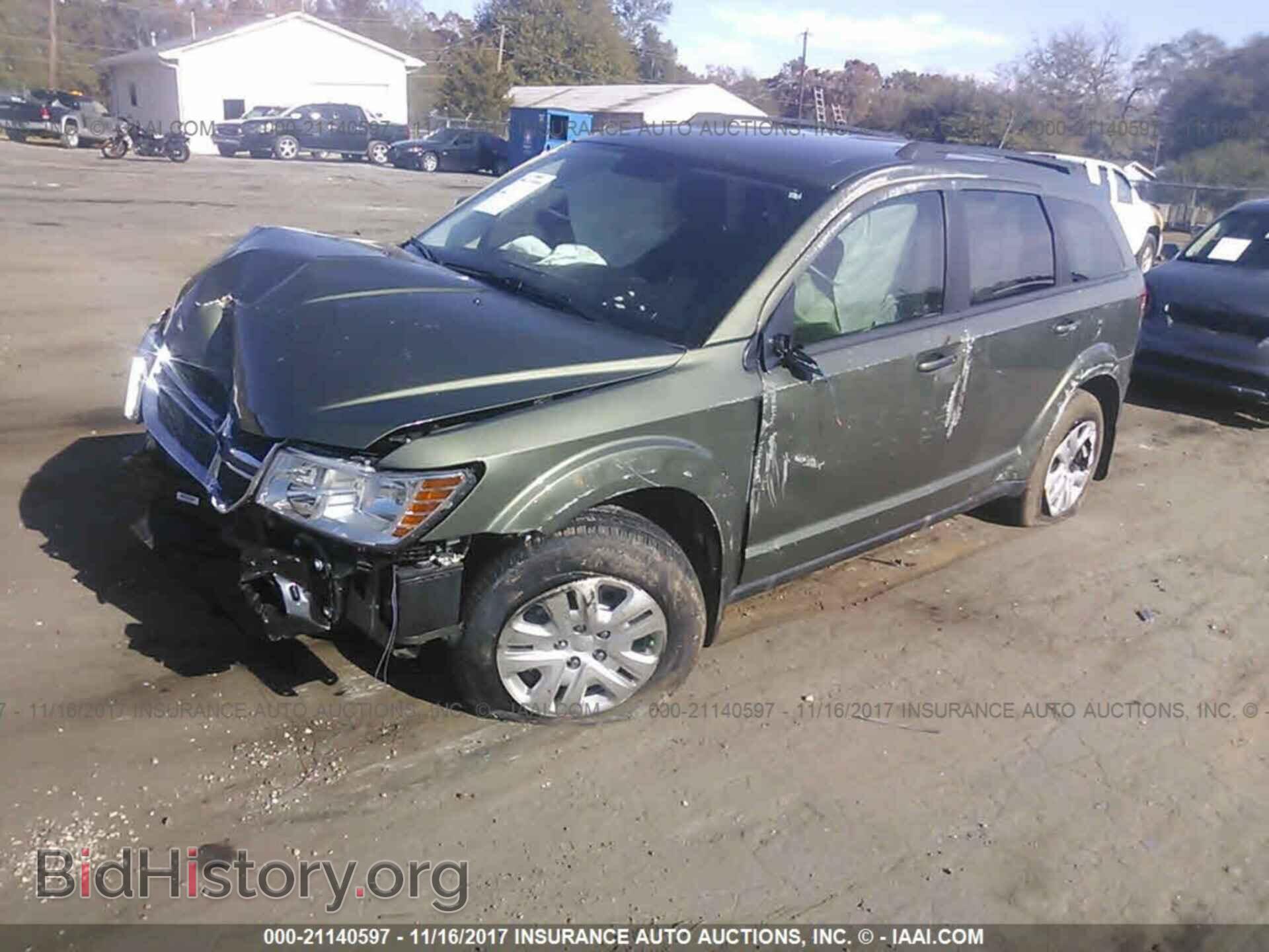 2017 Dodge Journey - VIN: 3C4PDCAB1HT563559 - Фото 2
