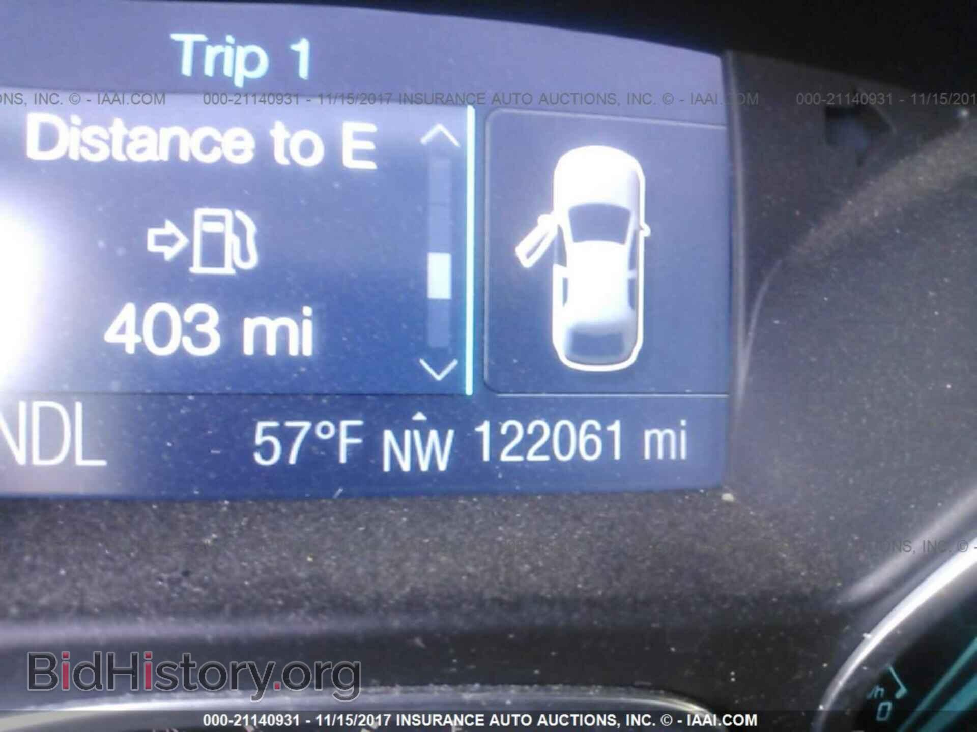 2012 Ford Focus - VIN: 1FAHP3F23CL260751 - Photo 7