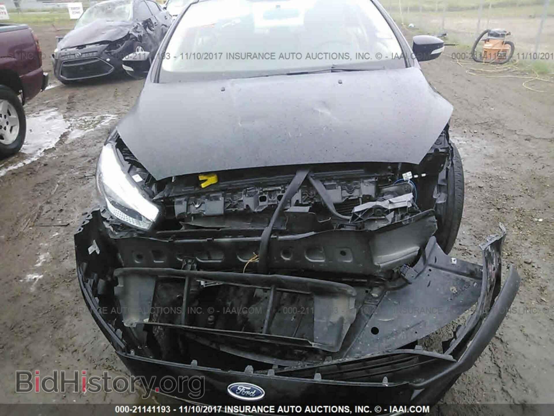 2017 Ford Focus - VIN: 1FADP3F26HL222503 - Photo 6
