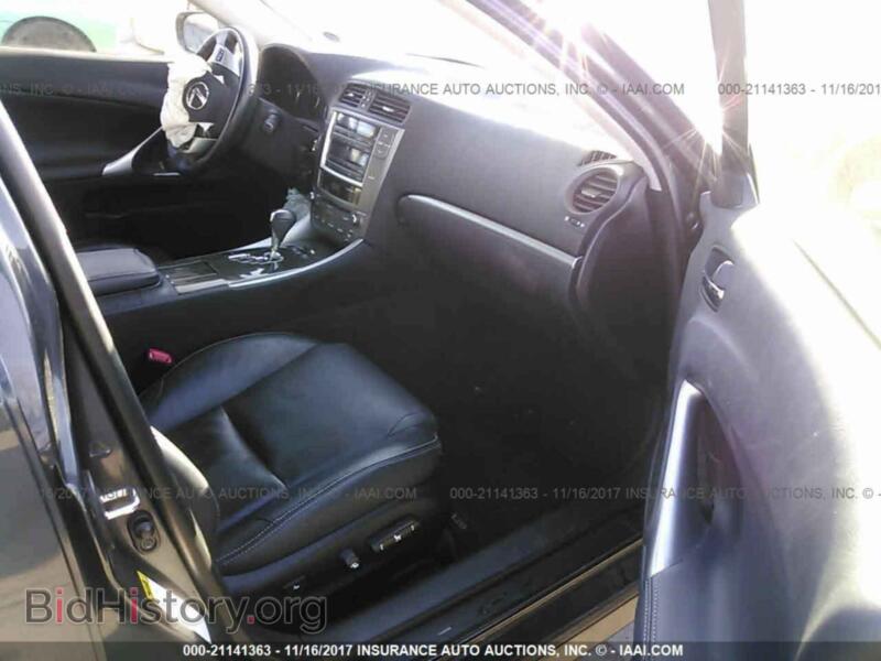 2011 Lexus IS (VIN JTHCF5C2XB5046722) — фото 5 из 10
