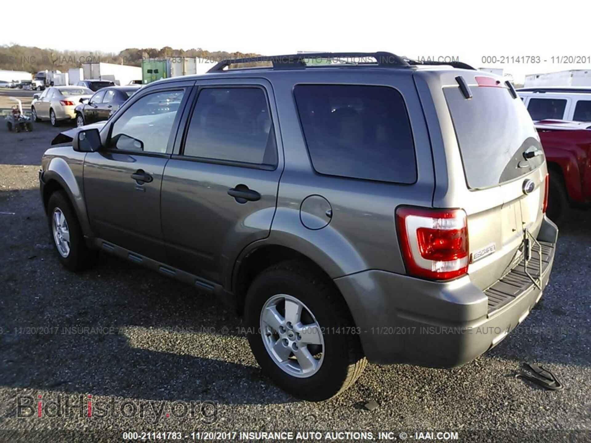 2012 Ford Escape - VIN: 1FMCU0DG2CKB27877 - Фото 3