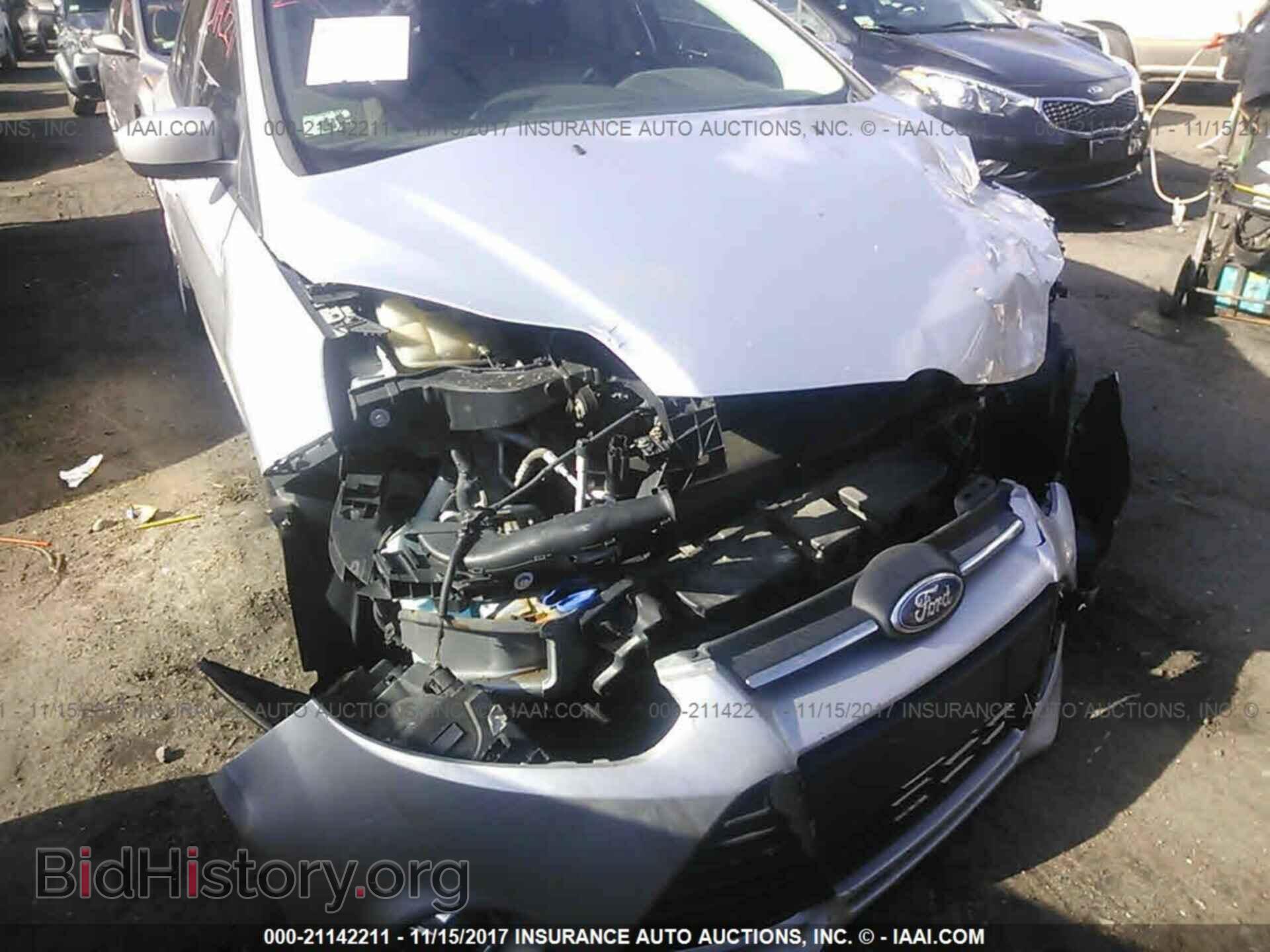 2012 Ford Focus - VIN: 1FAHP3K2XCL186038 - Photo 6