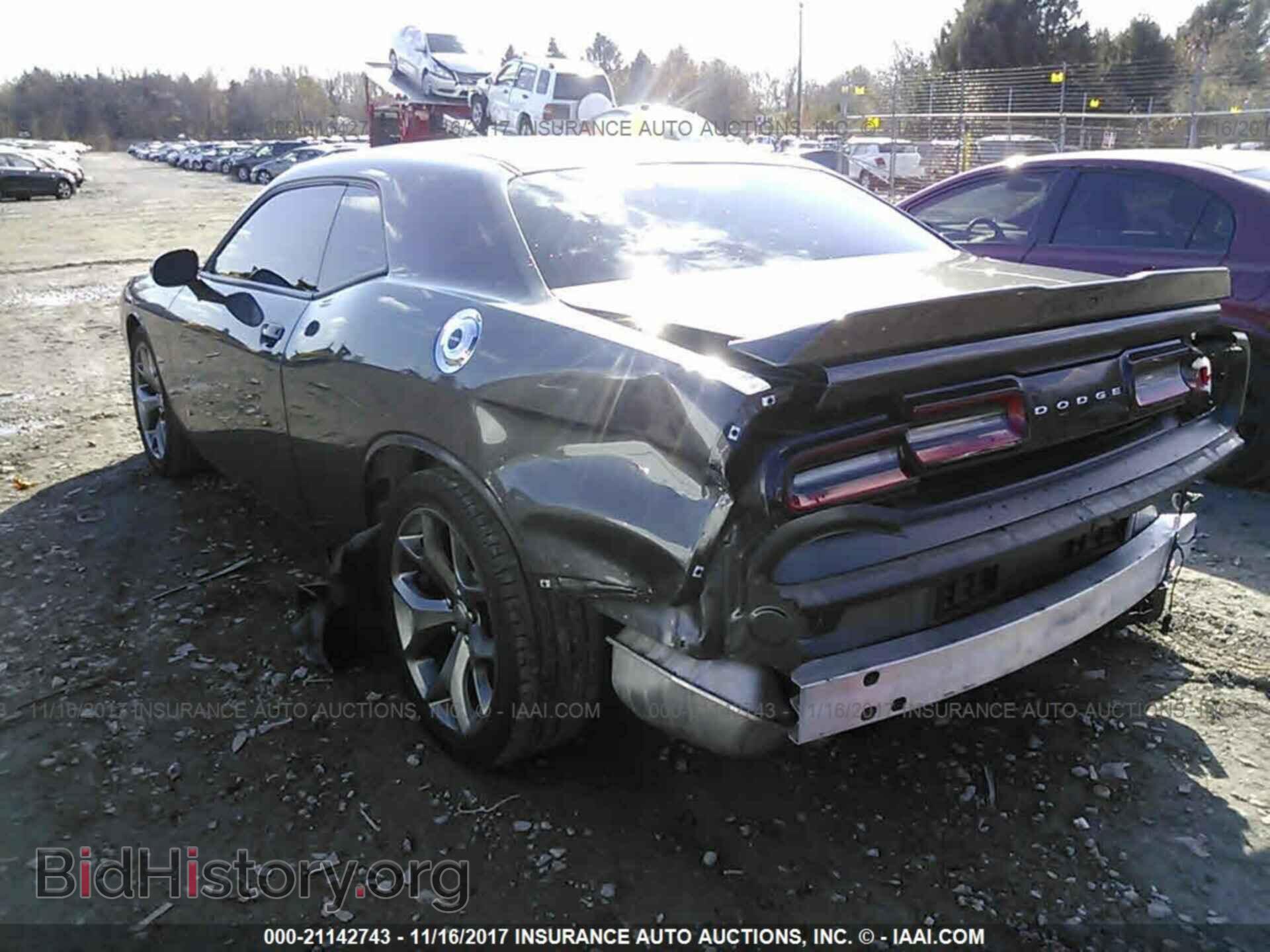 2016 Dodge Challenger - VIN: 2C3CDZAGXGH169096 - Фото 3