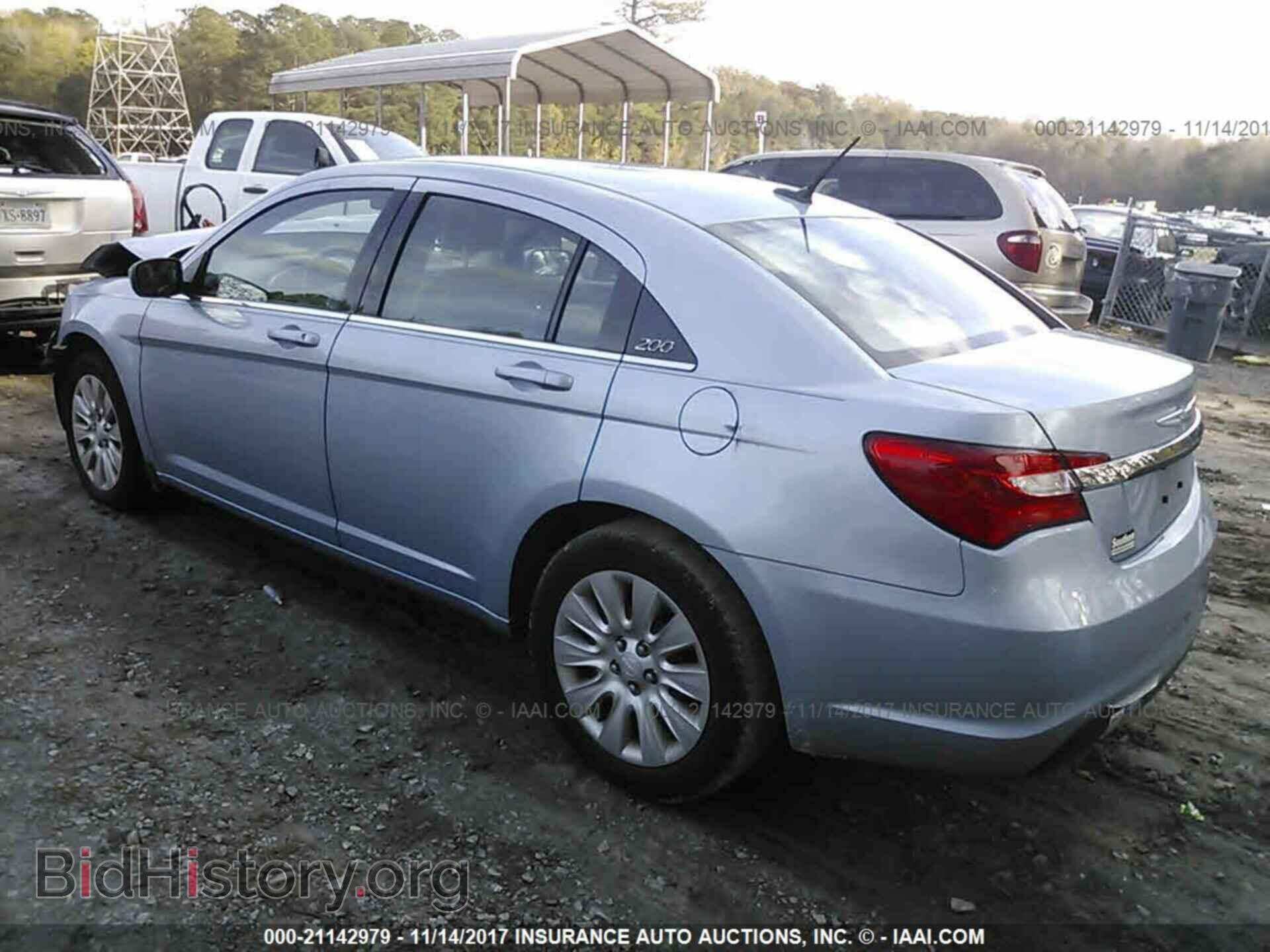 2013 Chrysler 200 - VIN: 1C3CCBAG7DN736247 - Фото 3