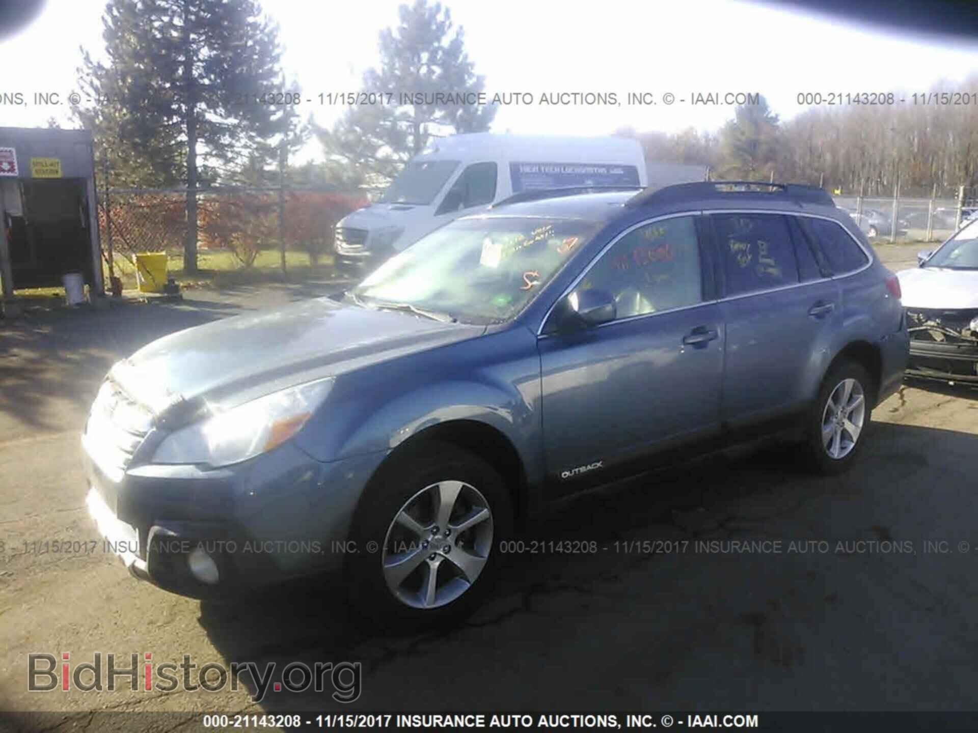2013 Subaru Outback - VIN: 4S4BRBKC8D3242634 - Фото 2