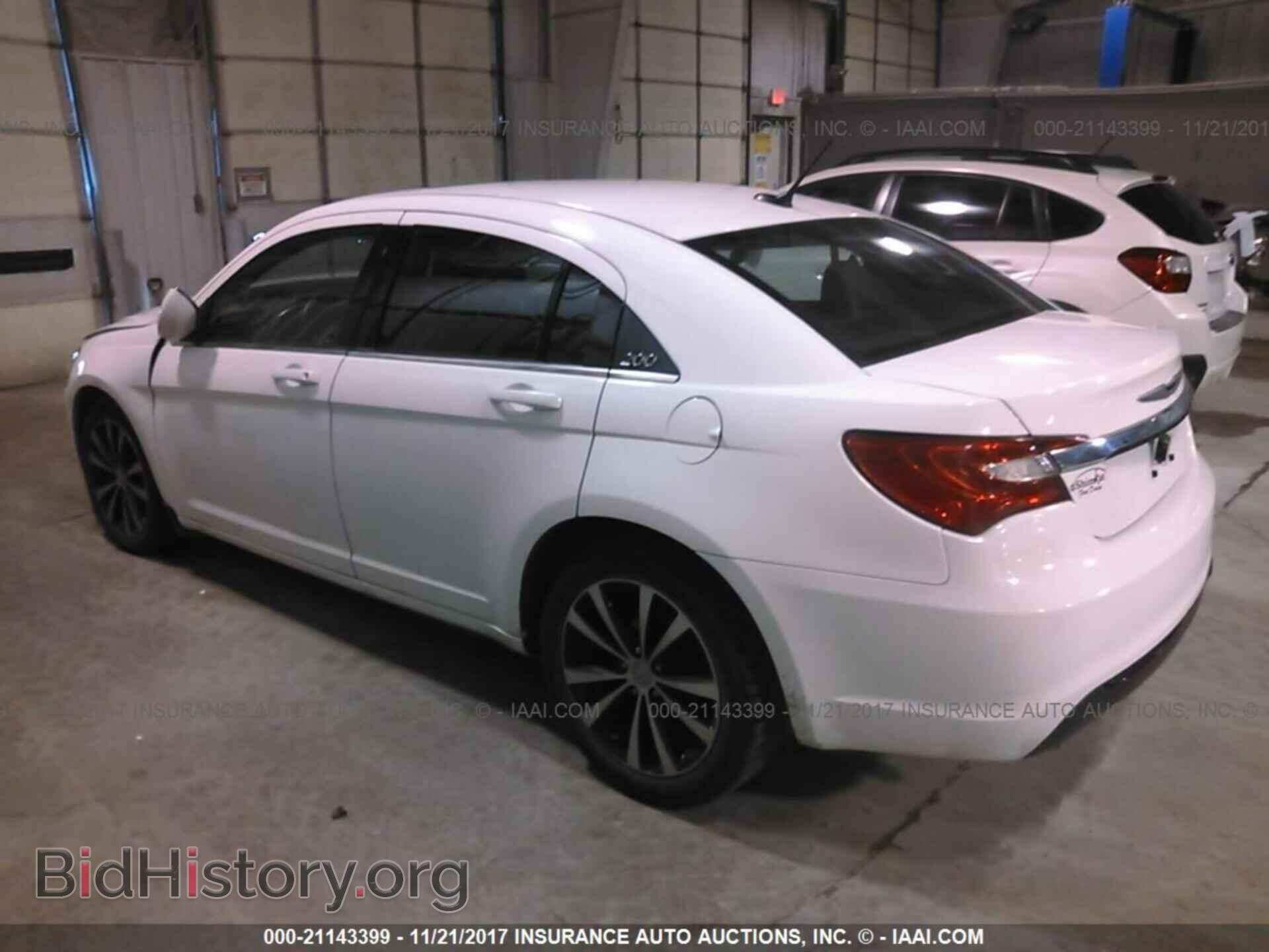 2013 Chrysler 200 - VIN: 1C3CCBCG6DN578870 - Photo 3