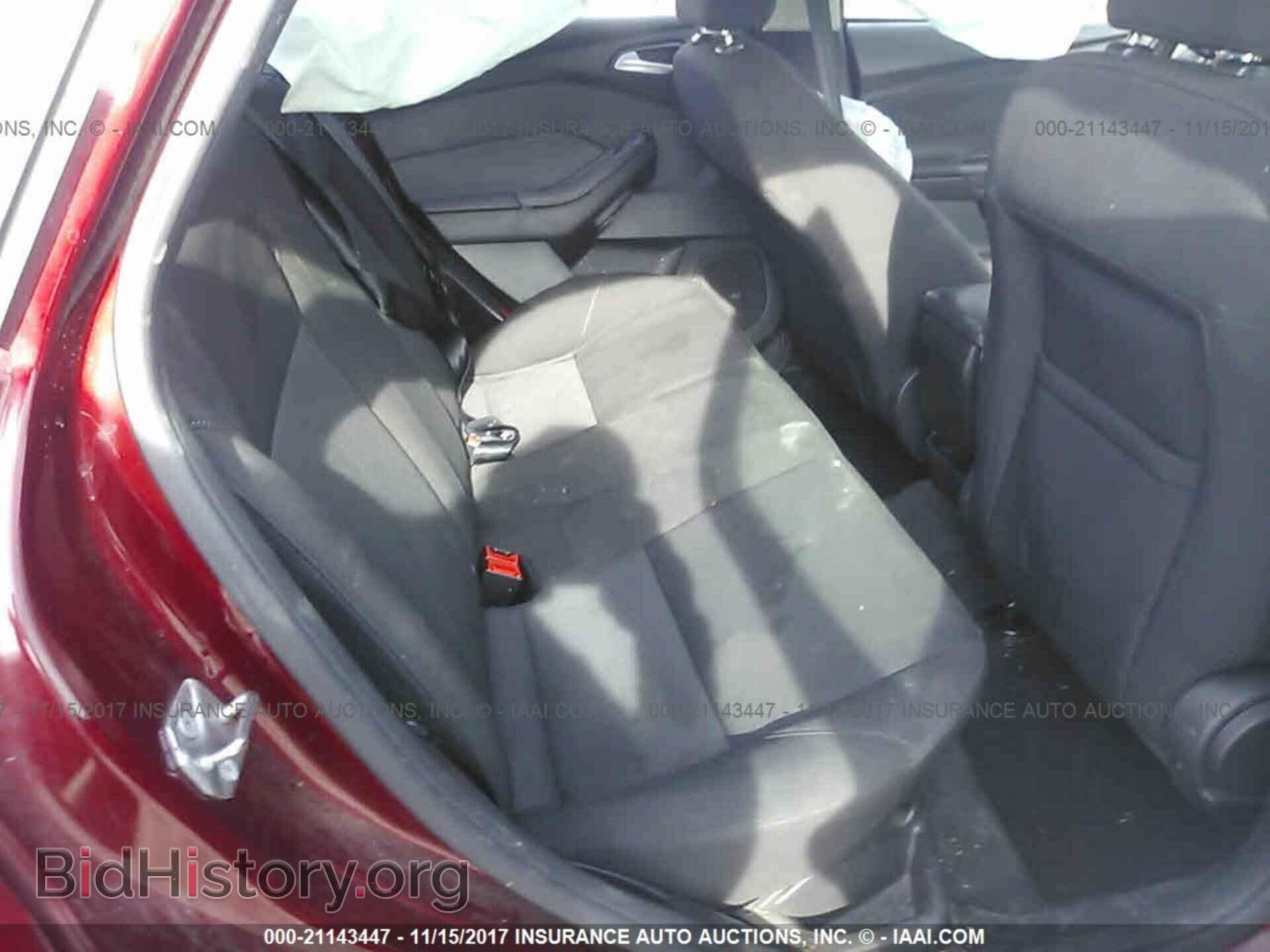 2015 Ford Focus - VIN: 1FADP3F20FL366593 - Photo 8