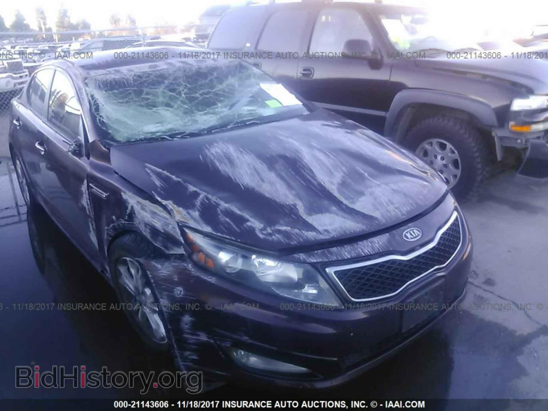 Photo 5XXGN4A6XCG032158 - Kia Optima 2012