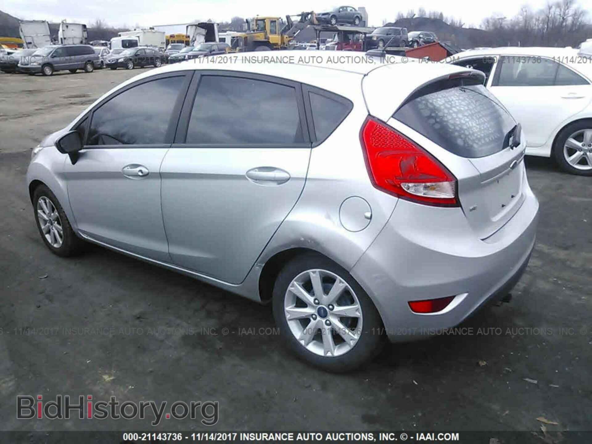 2011 Ford Fiesta - VIN: 3FADP4EJ9BM225237 - Фото 3