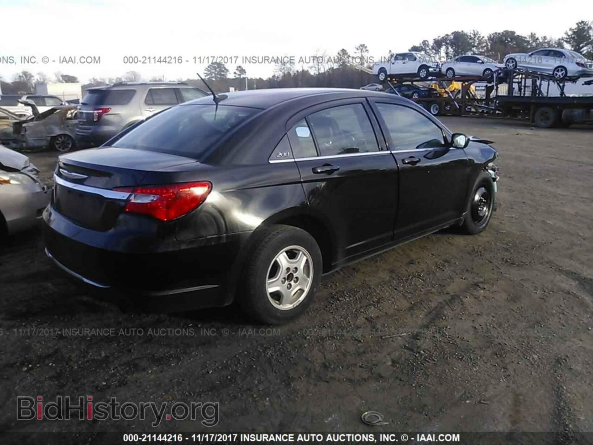 2012 Chrysler 200 - VIN: 1C3CCBABXCN274124 - Фото 4