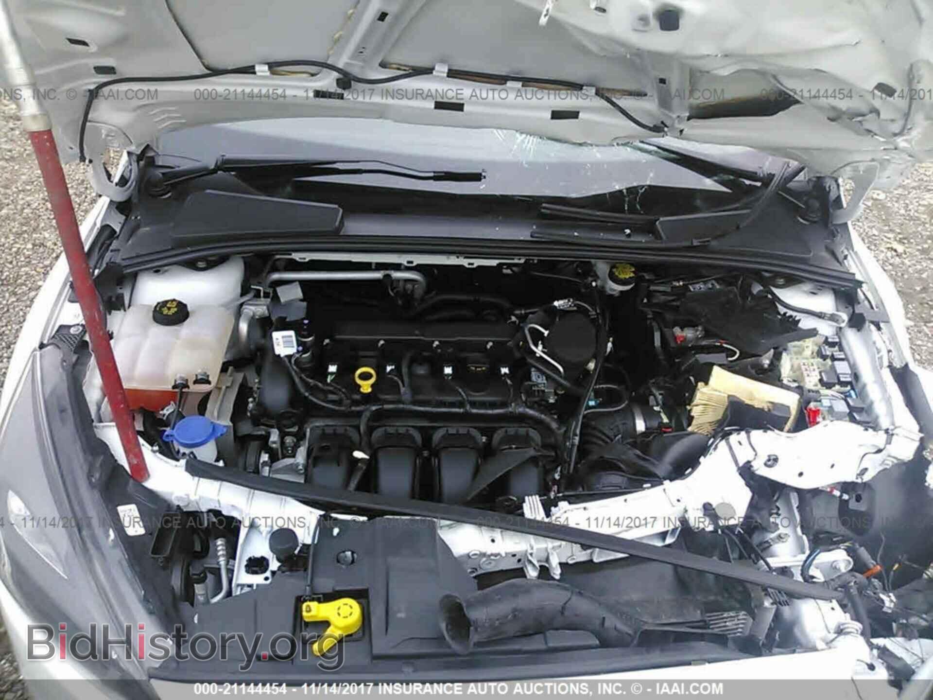 2015 Ford Focus - VIN: 1FADP3F27FL229375 - Photo 10