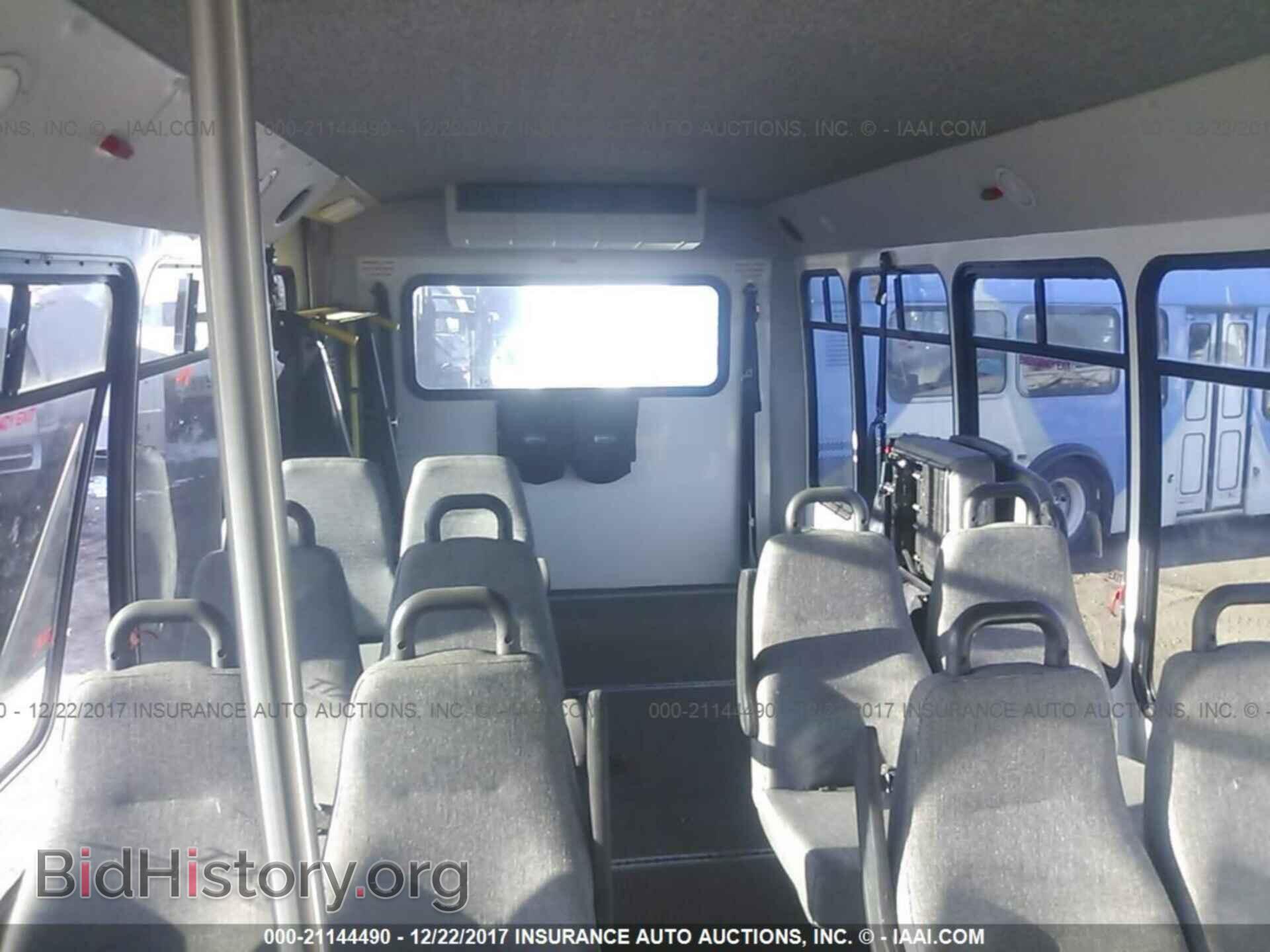 2012 Ford Econoline - VIN: 1FDEE3FS2CDA02679 - Фото 5
