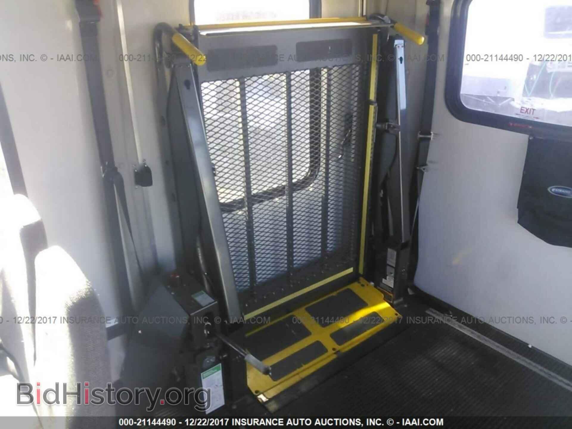 2012 Ford Econoline - VIN: 1FDEE3FS2CDA02679 - Фото 7