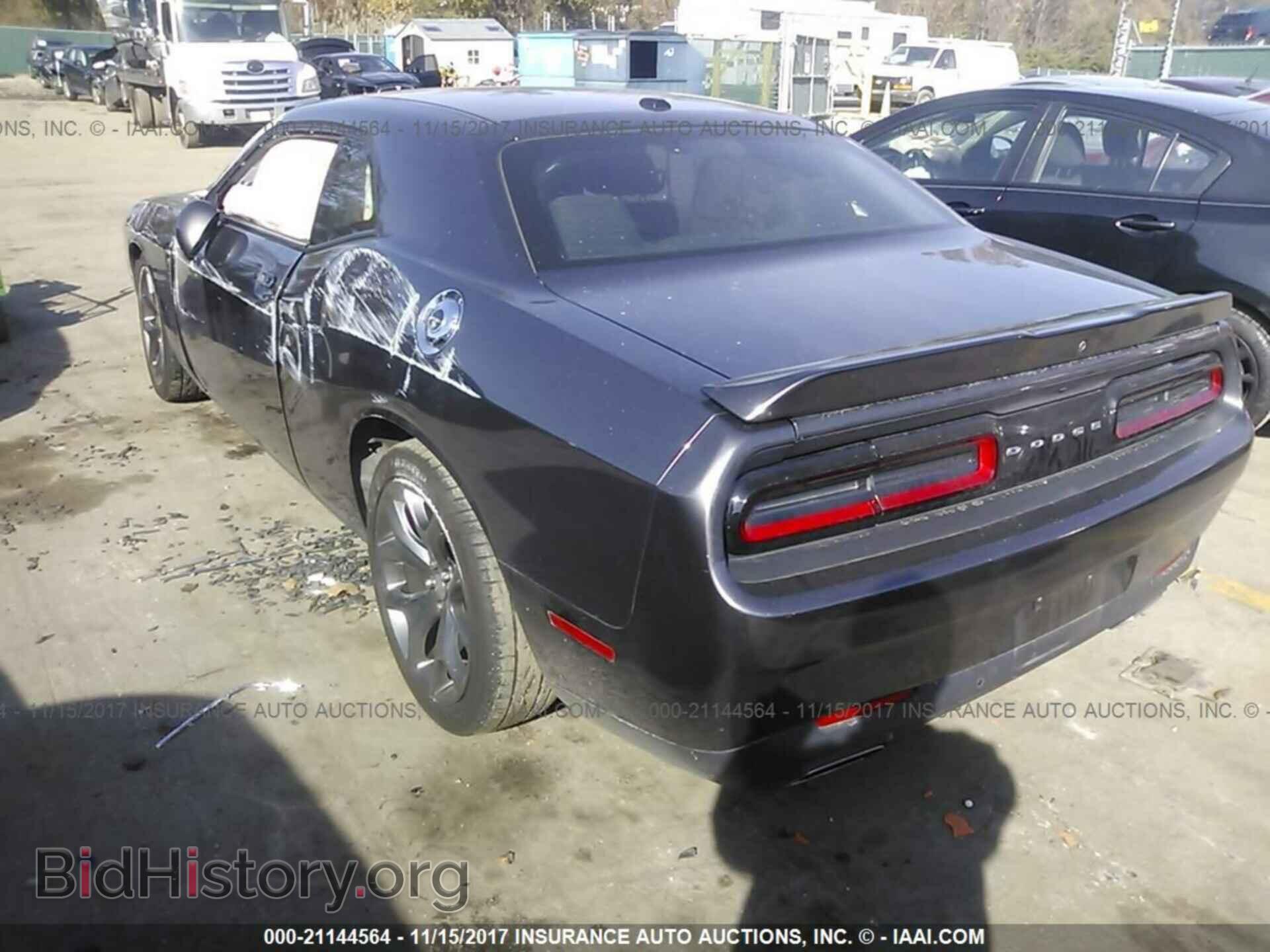 2015 Dodge Challenger - VIN: 2C3CDZAG1FH904983 - Photo 3