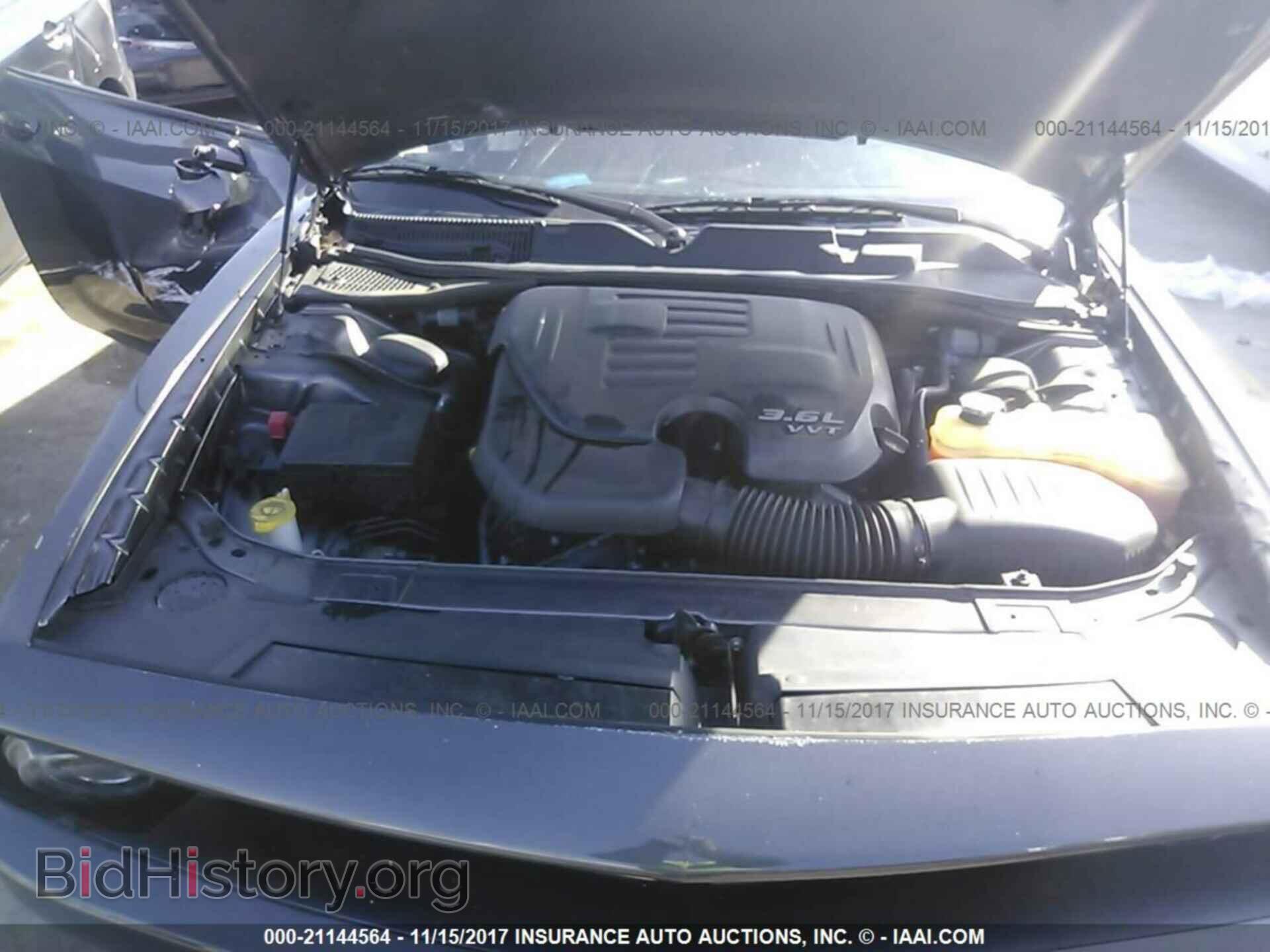 2015 Dodge Challenger - VIN: 2C3CDZAG1FH904983 - Photo 10