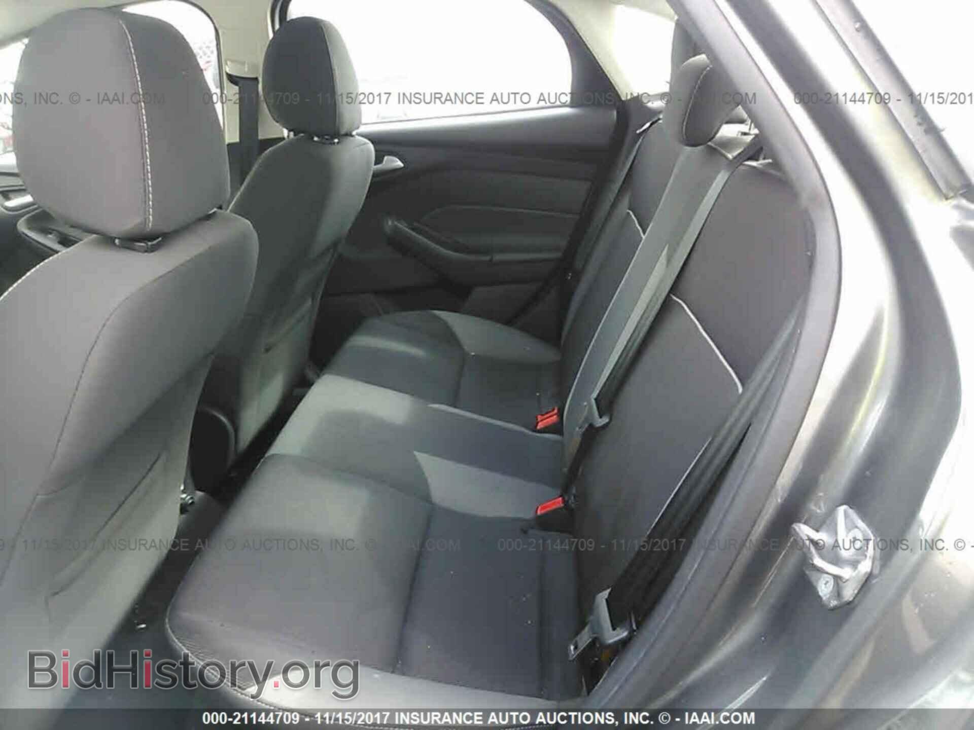 2014 Ford Focus - VIN: 1FADP3F27EL301142 - Photo 8