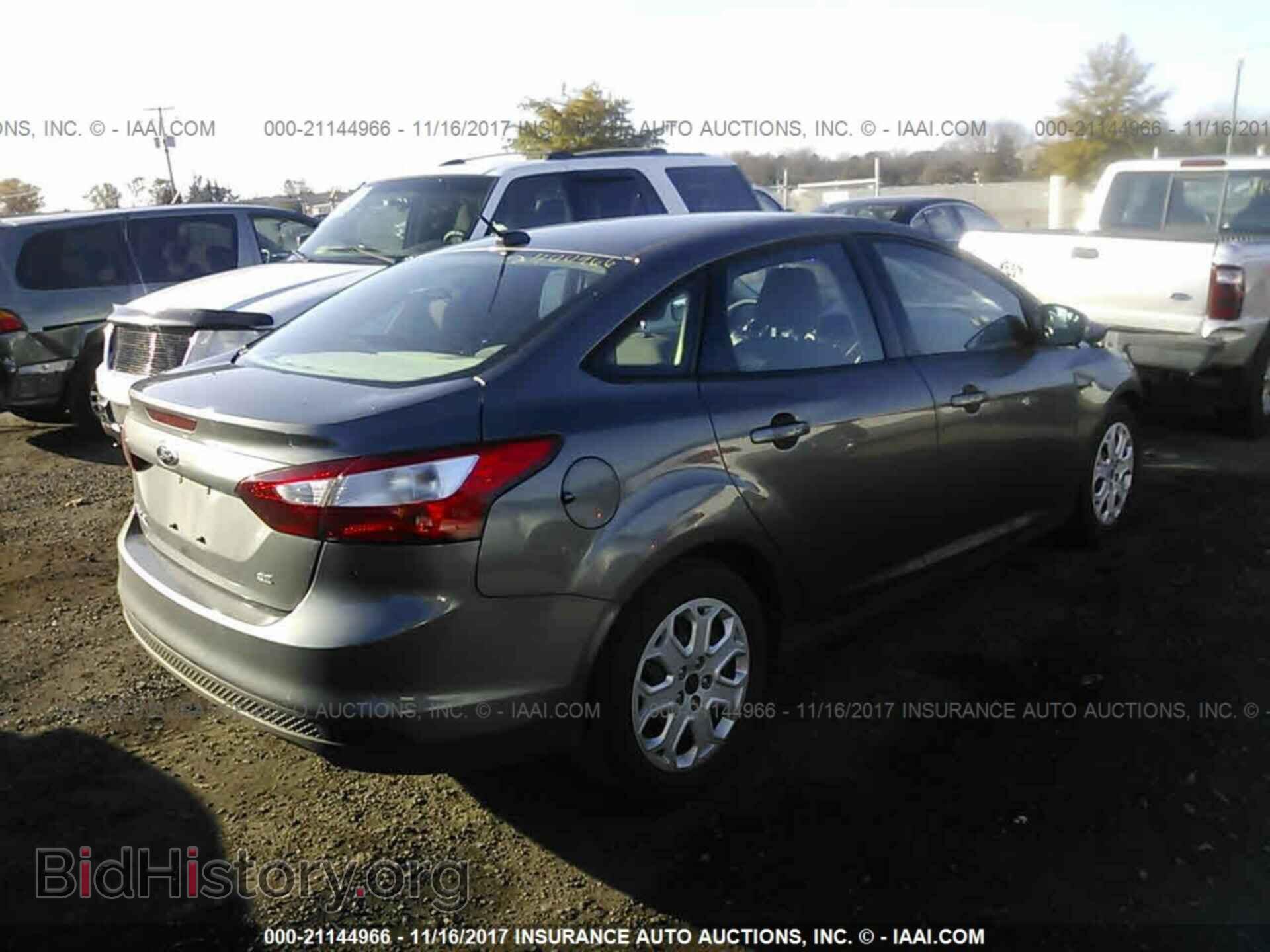 2012 Ford Focus - VIN: 1FAHP3F24CL214099 - Фото 4
