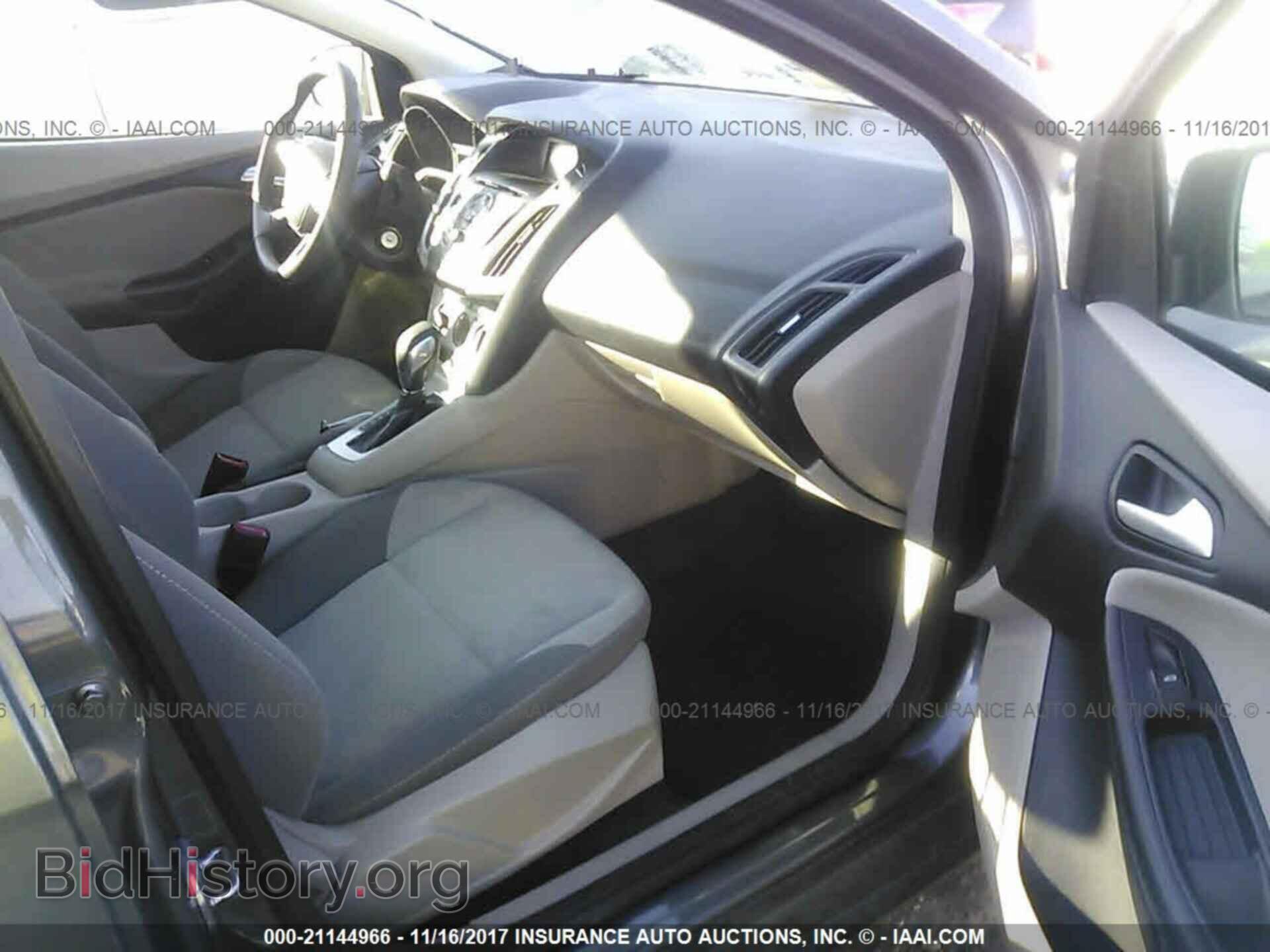 2012 Ford Focus - VIN: 1FAHP3F24CL214099 - Фото 5