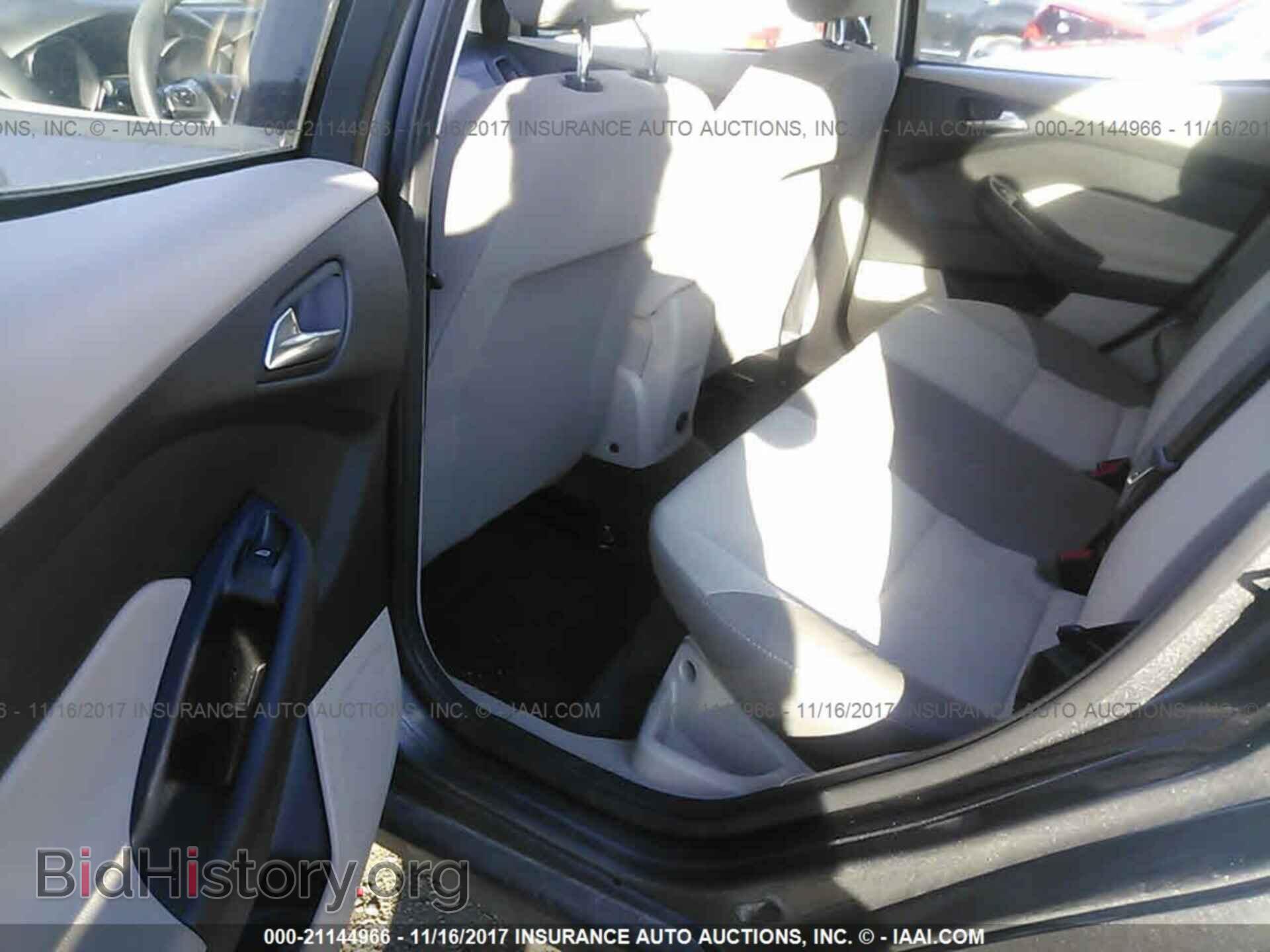 2012 Ford Focus - VIN: 1FAHP3F24CL214099 - Фото 8