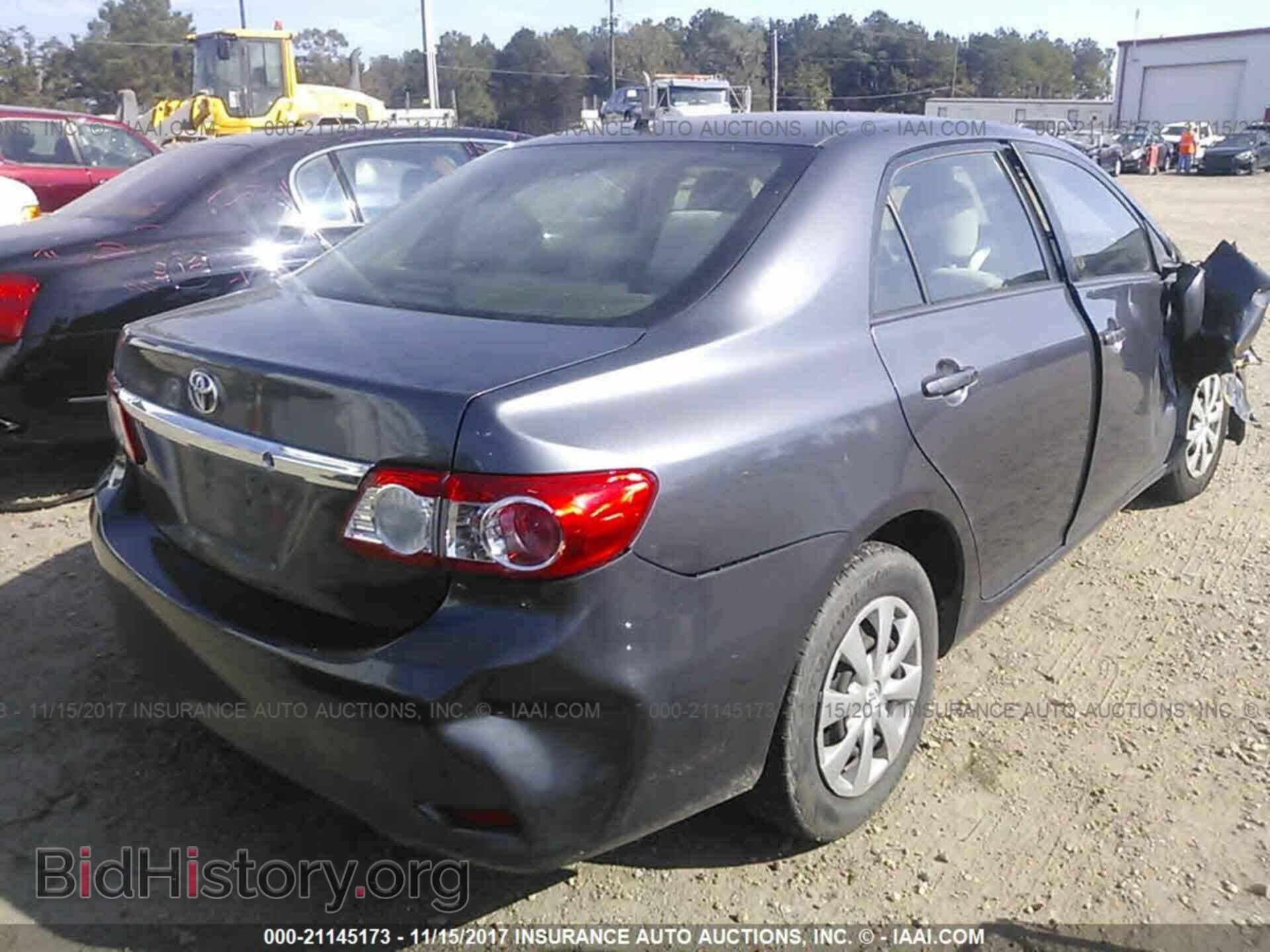 2011 Toyota Corolla - VIN: JTDBU4EE8B9155287 - Photo 4