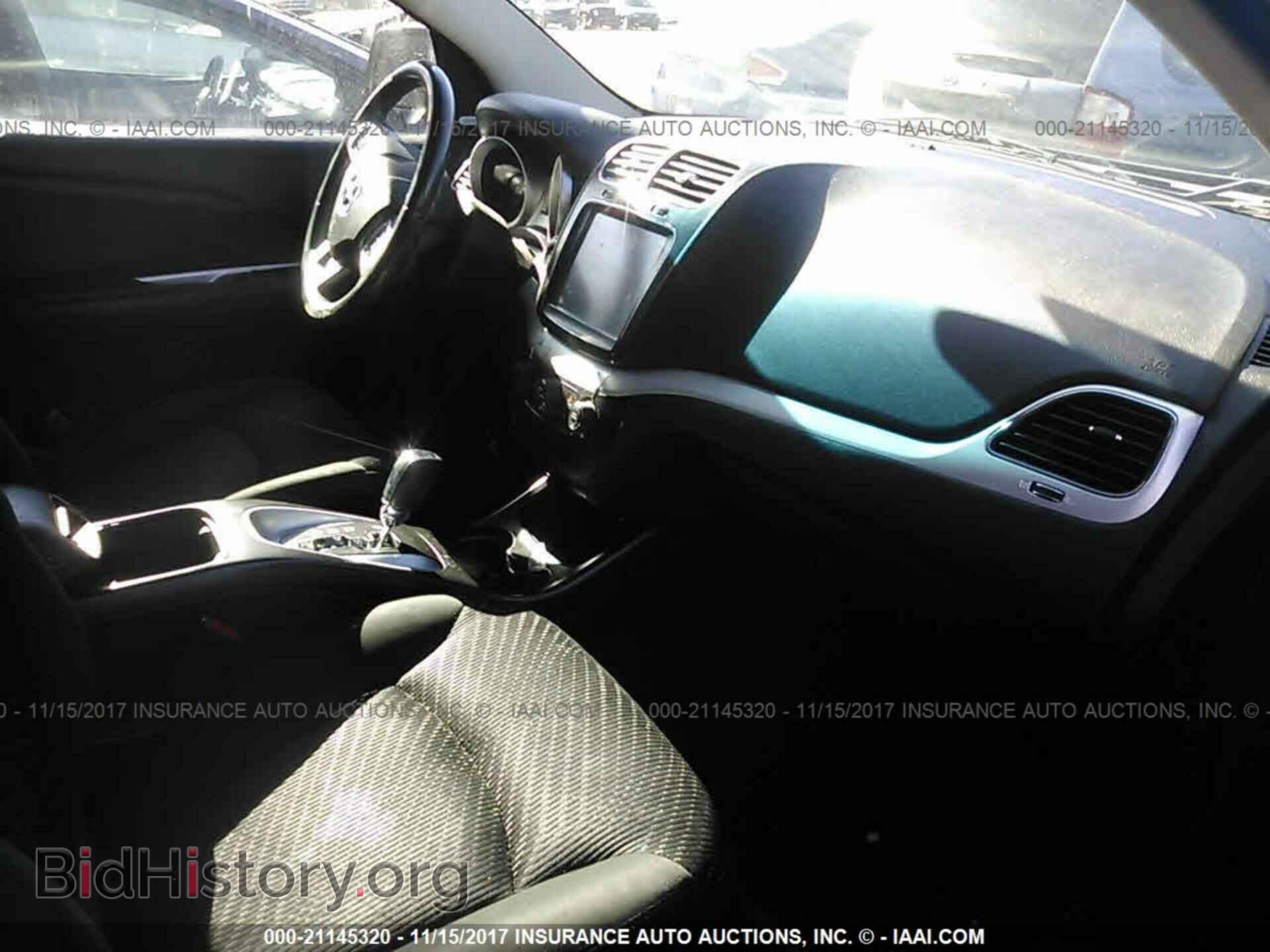 2011 Dodge Journey - VIN: 3D4PG3FG0BT521941 - Photo 5