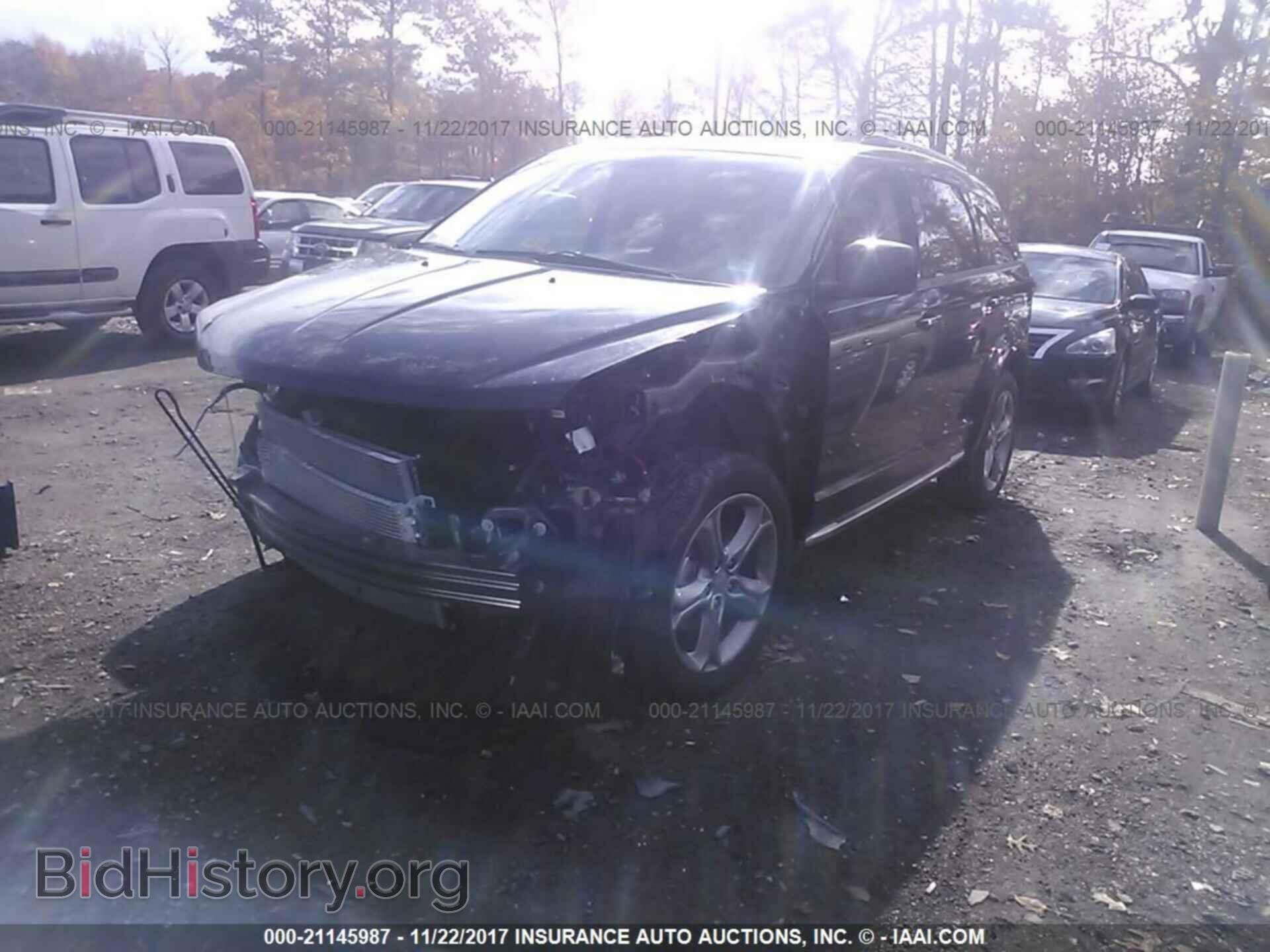 2017 Dodge Journey - VIN: 3C4PDCGB8HT577143 - Фото 2