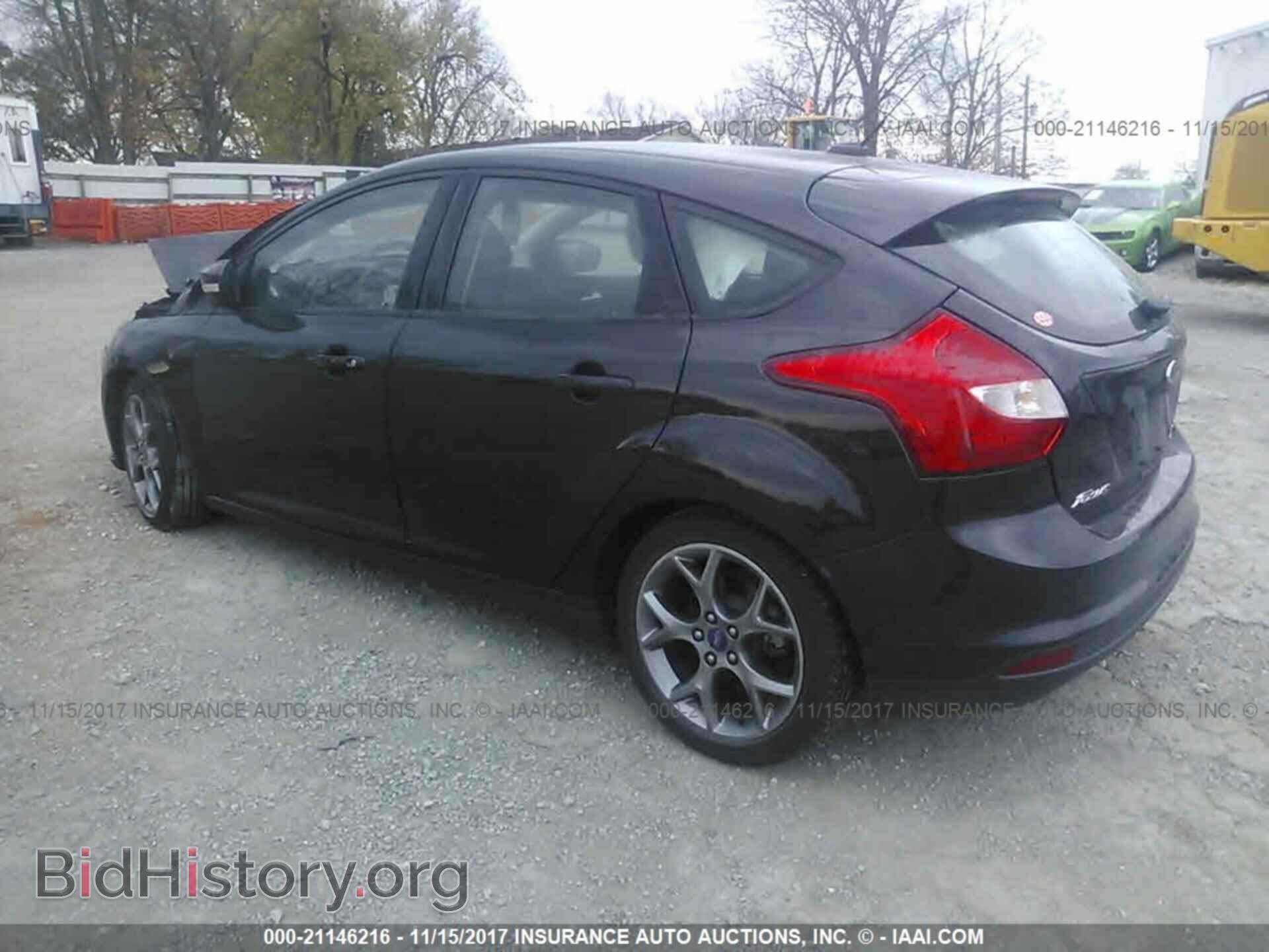 2014 Ford Focus - VIN: 1FADP3K23EL151276 - Photo 3