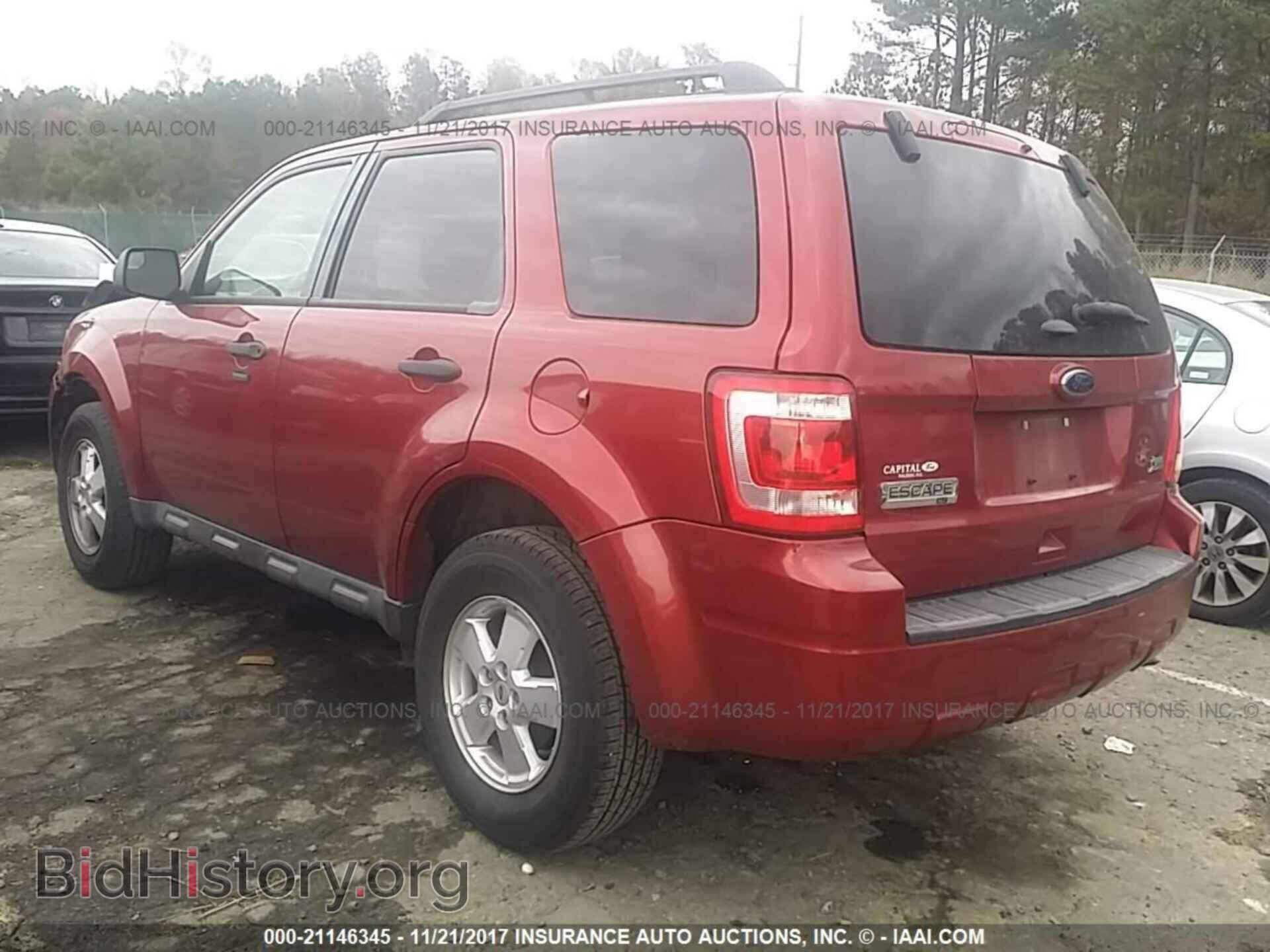 2012 Ford Escape - VIN: 1FMCU0DG7CKB61913 - Photo 3
