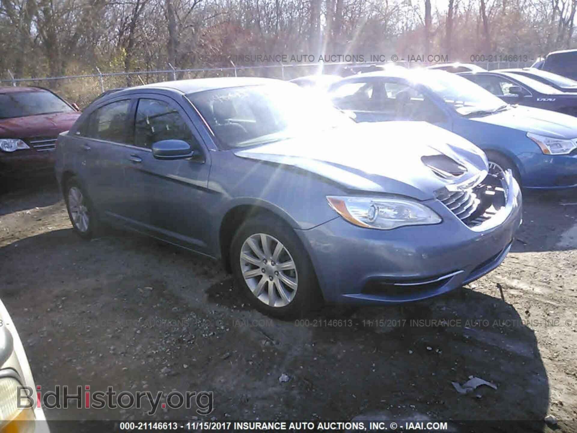 Photo 1C3BC1FB5BN555003 - Chrysler 200 2011