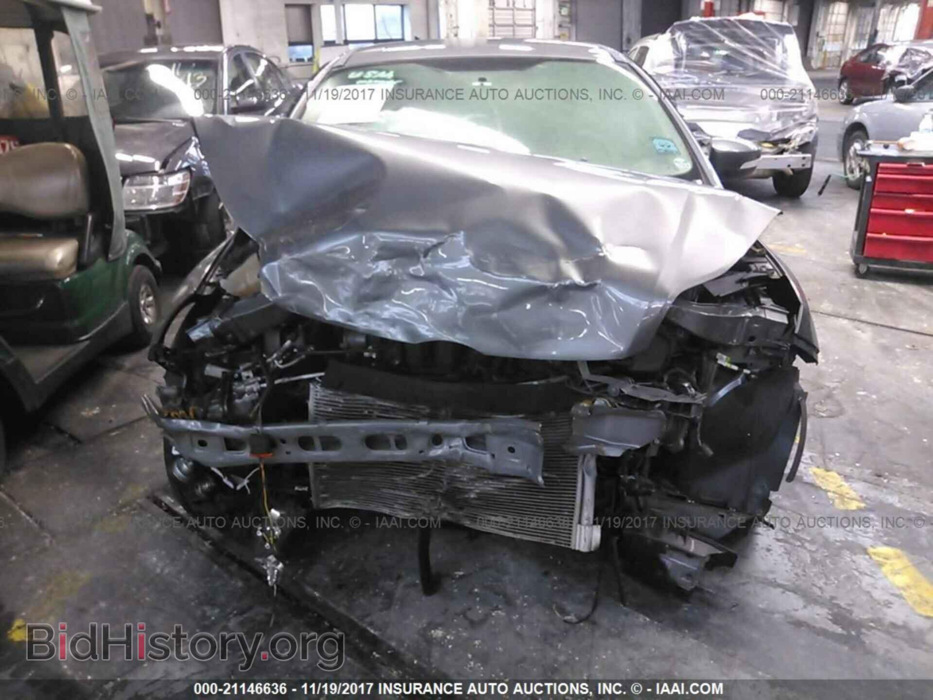 2014 Ford Focus - VIN: 1FADP3F22EL433242 - Photo 6