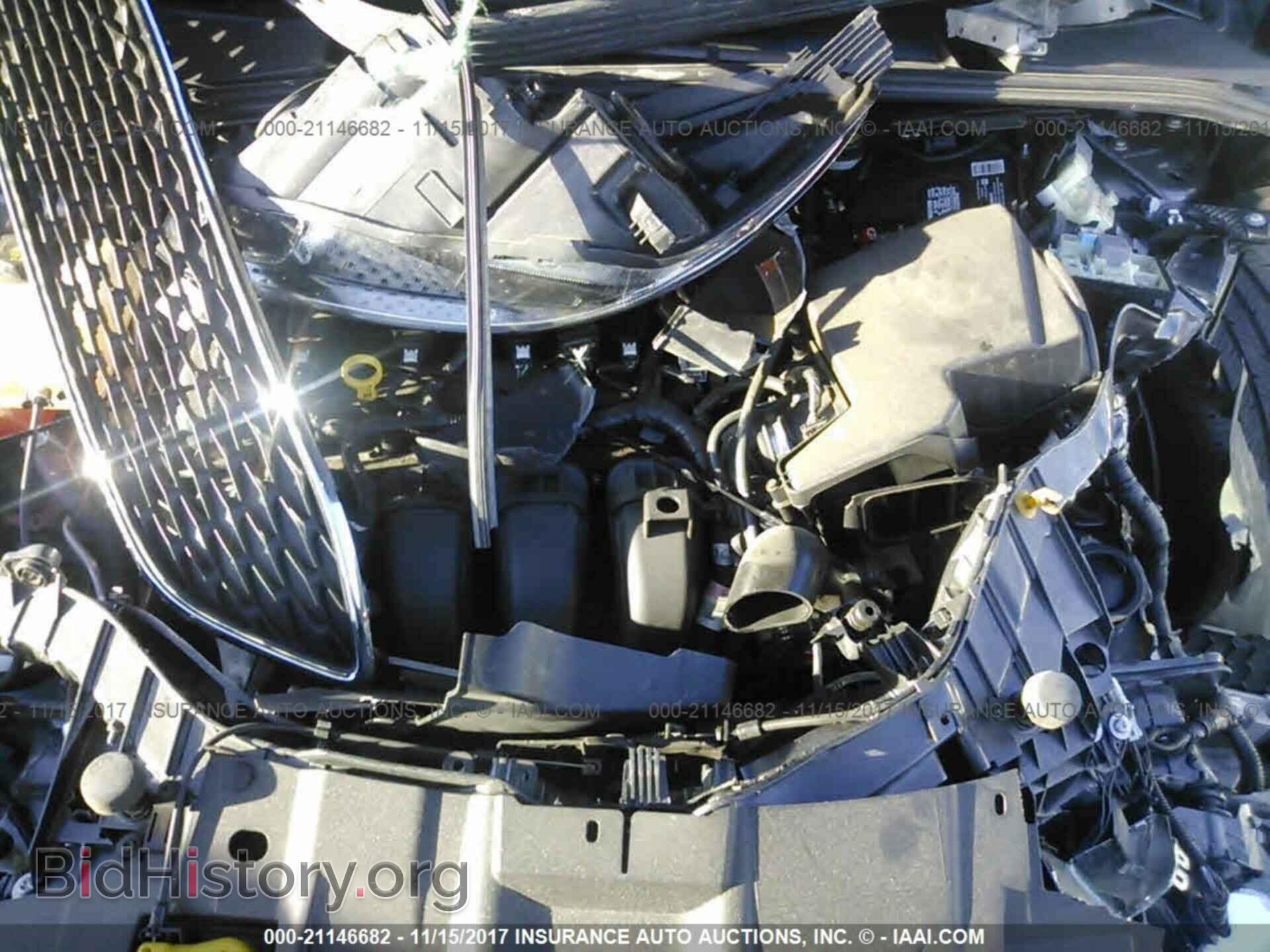 2016 Ford Focus - VIN: 1FADP3F22GL296693 - Photo 10