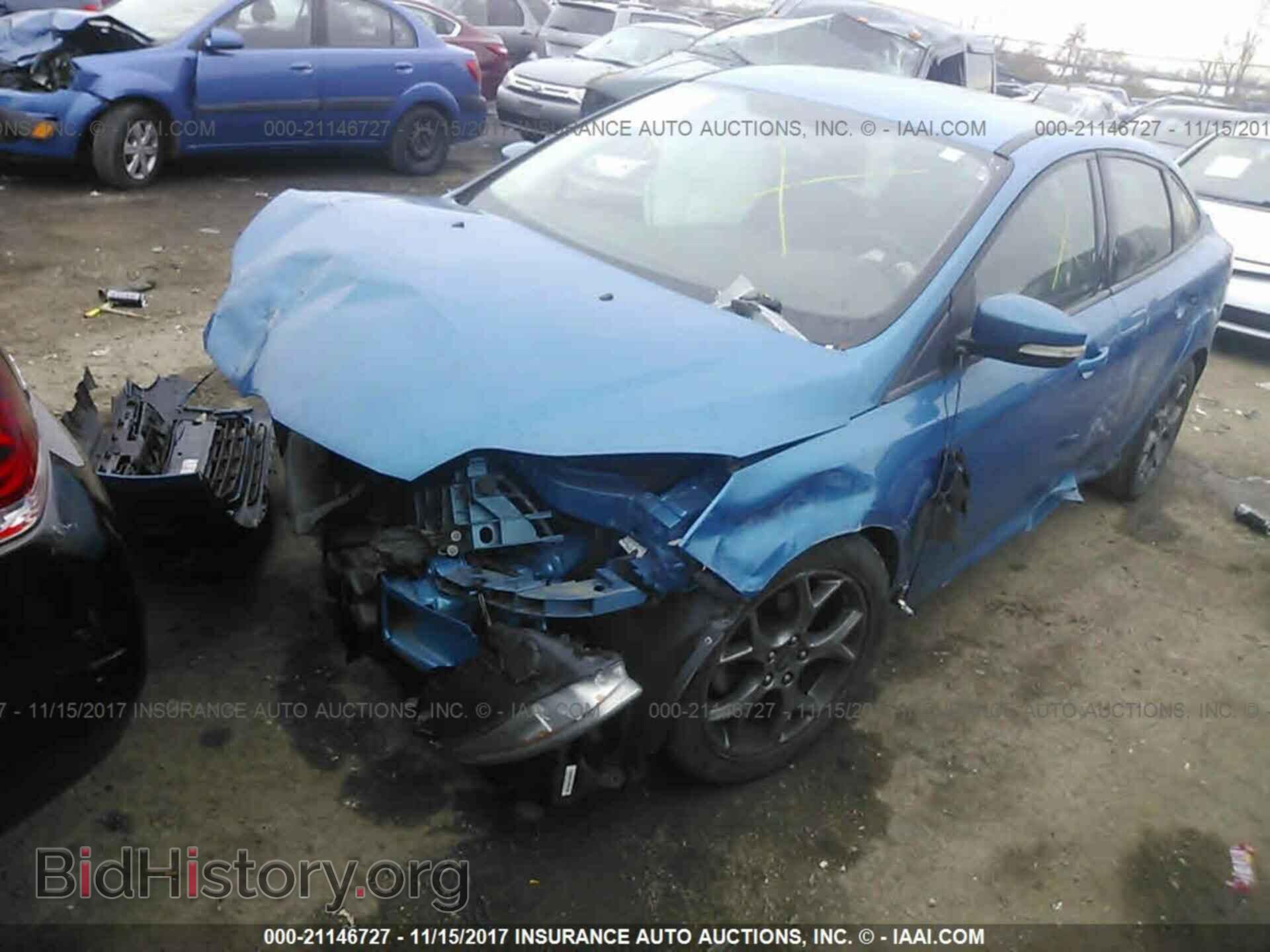 2013 Ford Focus - VIN: 1FADP3F28DL199834 - Photo 2