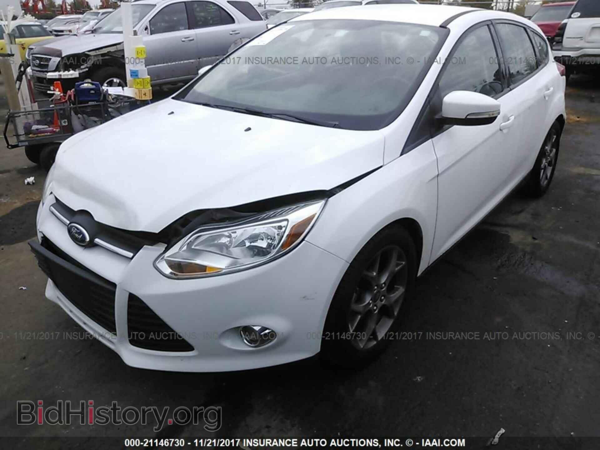 2014 Ford Focus - VIN: 1FADP3K27EL114893 - Photo 2