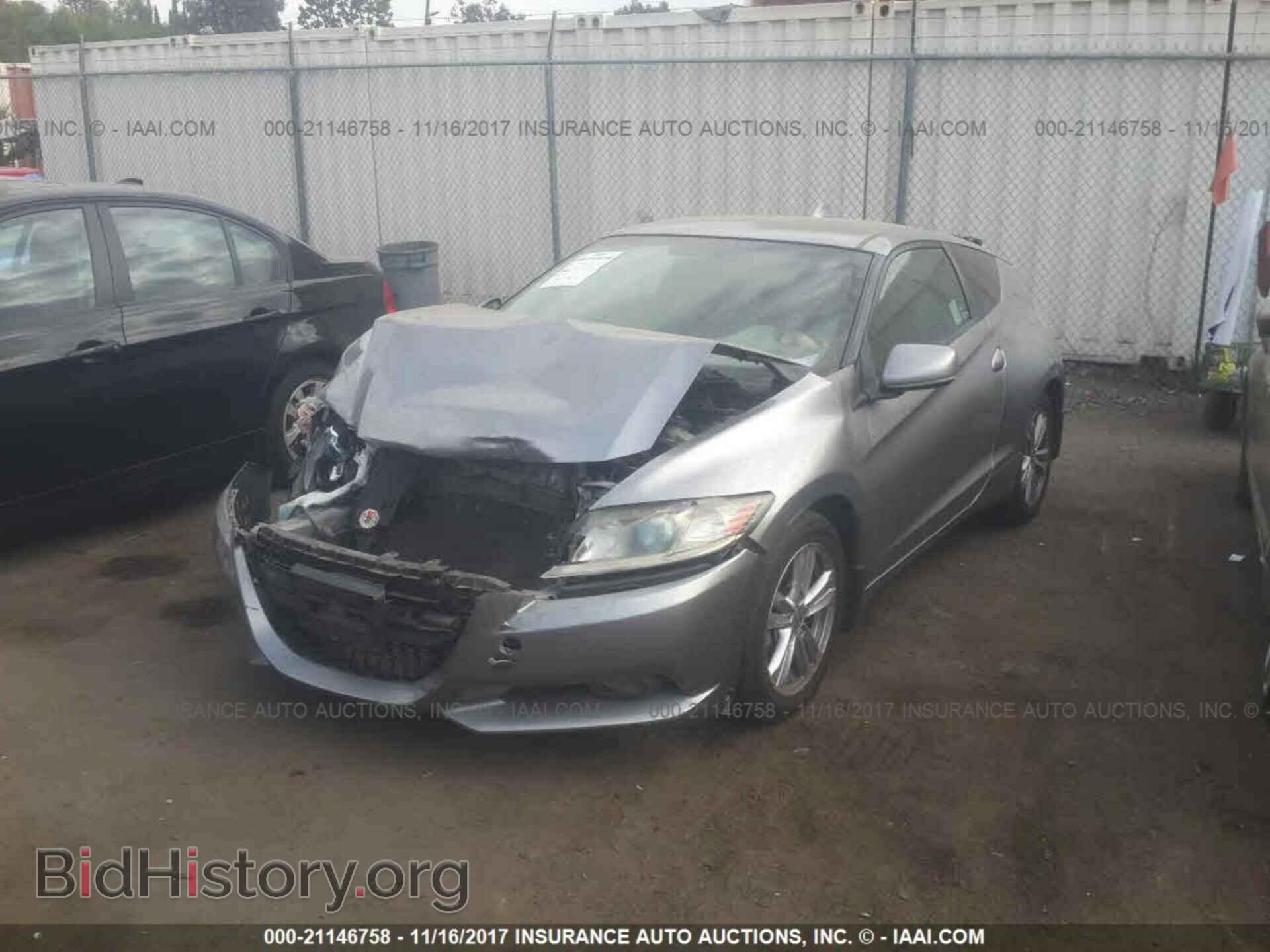2011 Honda Cr-z - VIN: JHMZF1D66BS015330 - Фото 2