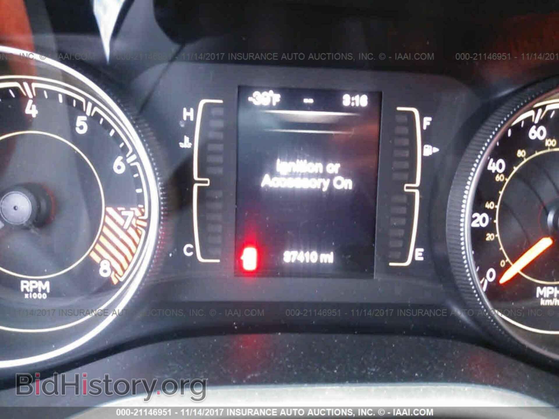 2015 Jeep Cherokee - VIN: 1C4PJMCS2FW587341 - Фото 7