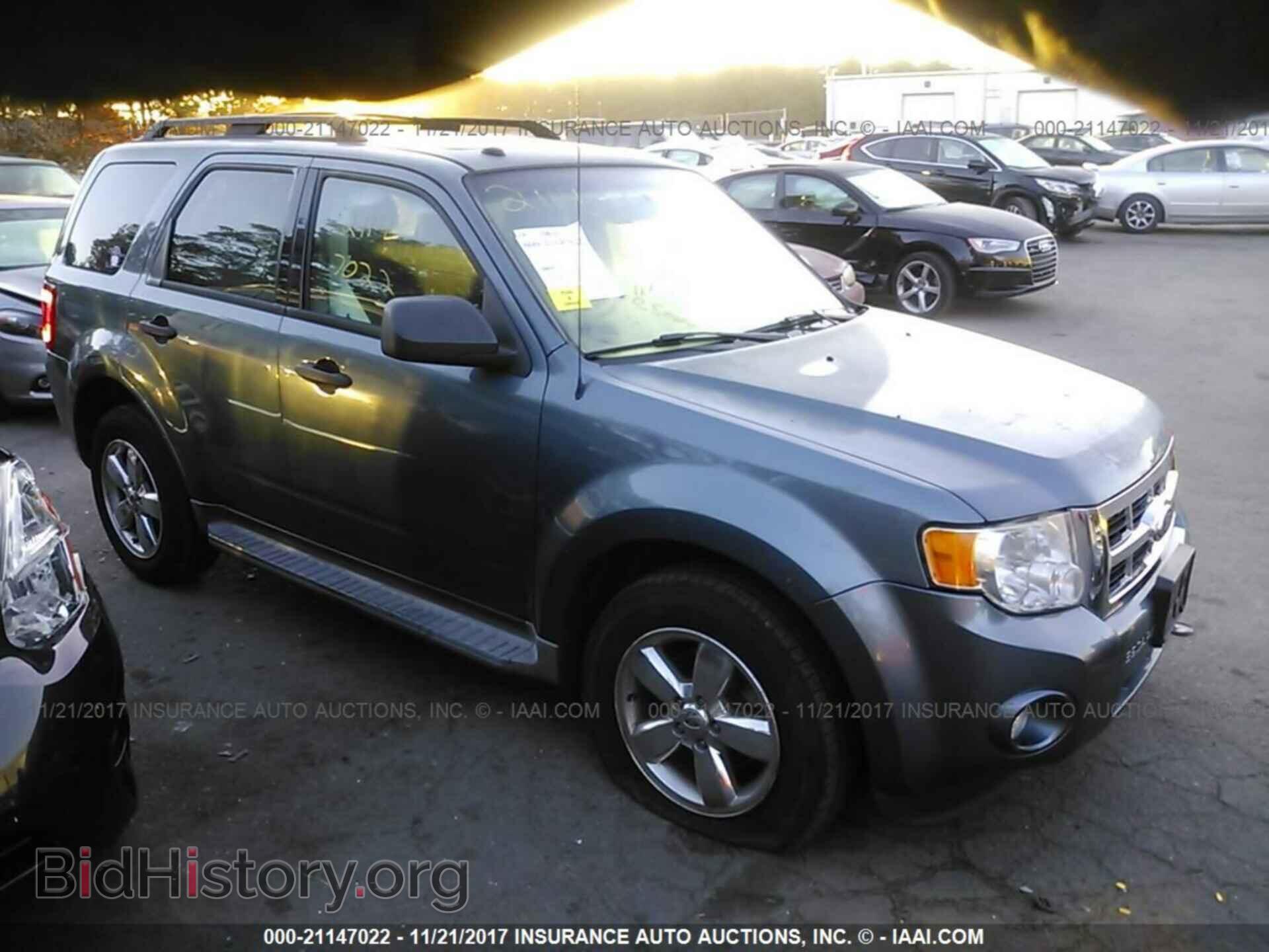 Фотография 1FMCU9DG9BKB63102 - Ford Escape 2011