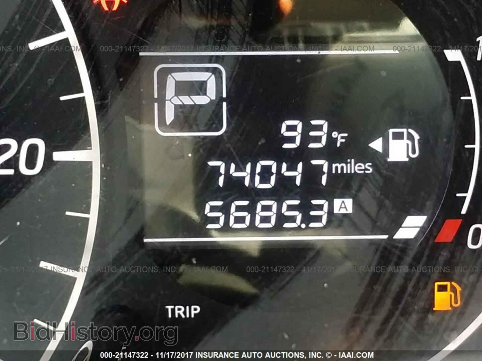 2015 Nissan Versa note - VIN: 3N1CE2CP6FL372878 - Фото 7