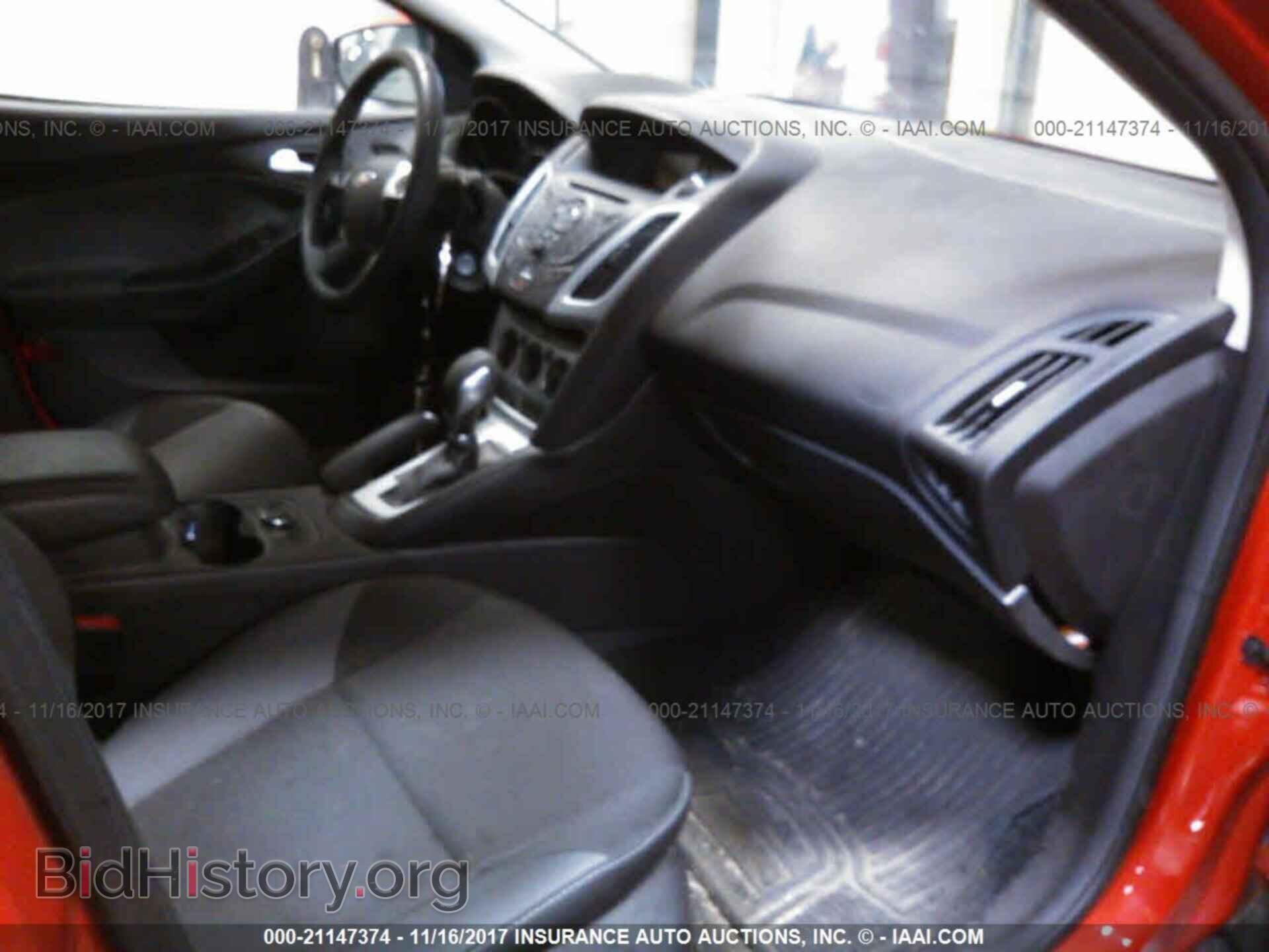 2014 Ford Focus - VIN: 1FADP3K2XEL176871 - Photo 5