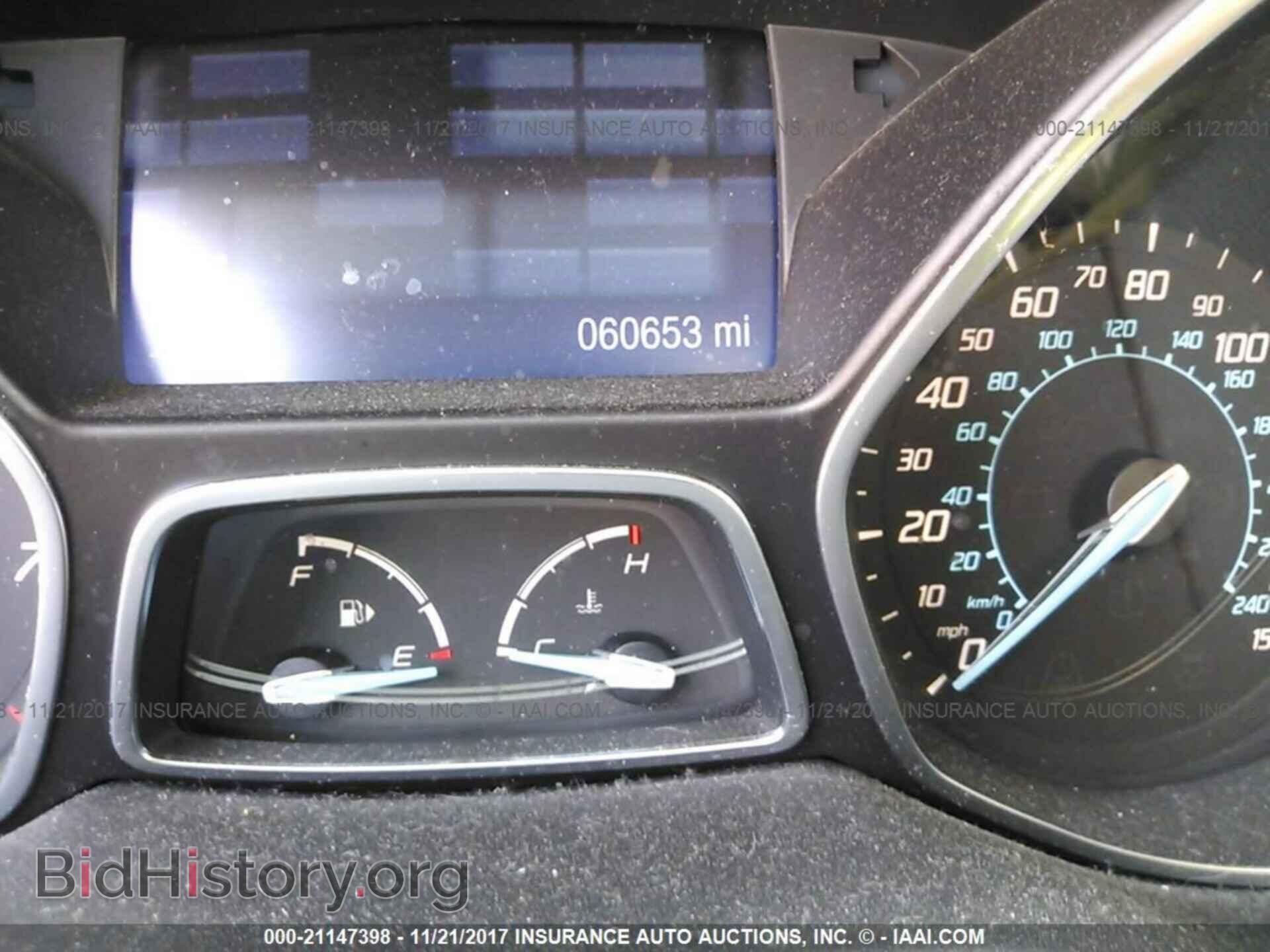 2012 Ford Focus - VIN: 1FAHP3K28CL426672 - Photo 7