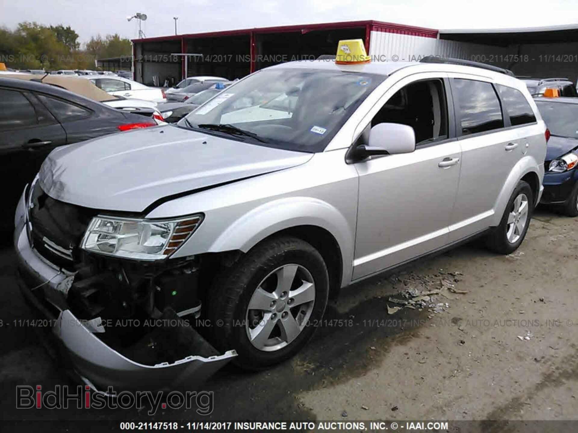 2012 Dodge Journey - VIN: 3C4PDCBG8CT220508 - Фото 2