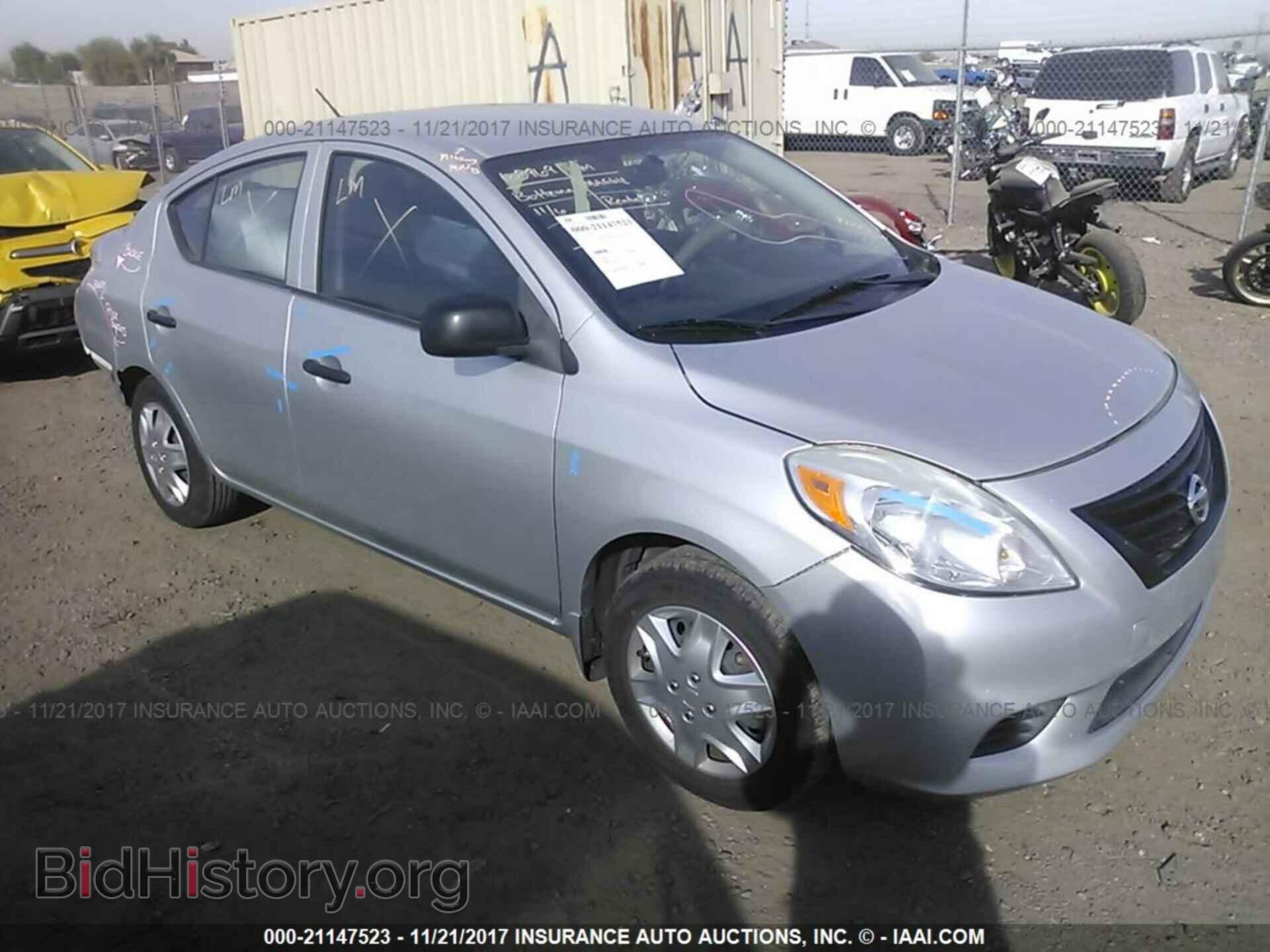Фотография 3N1CN7AP5CL856200 - Nissan Versa 2012
