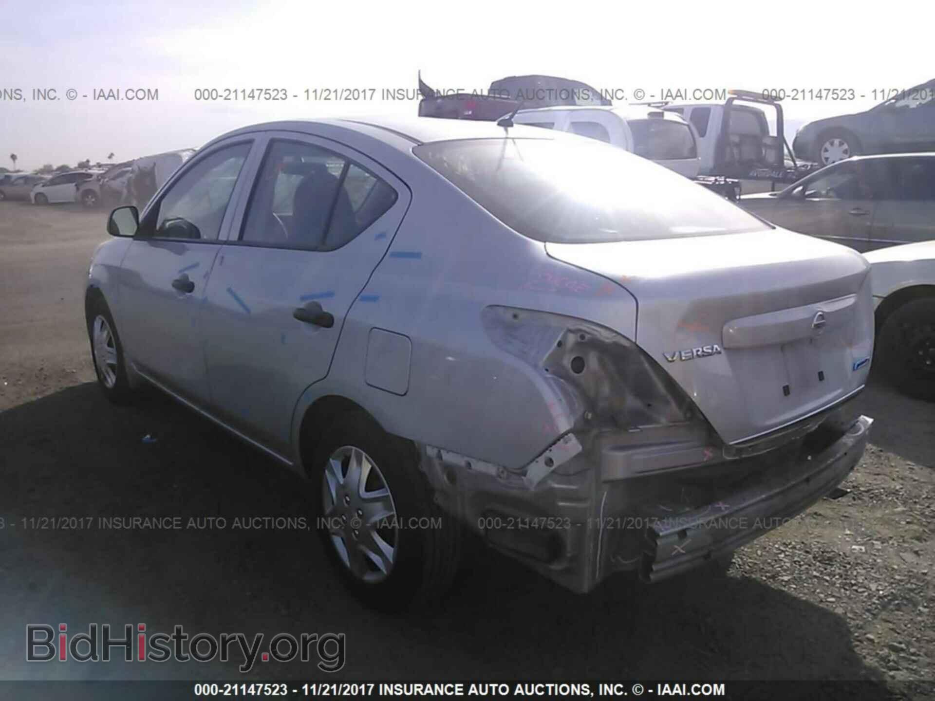 2012 Nissan Versa - VIN: 3N1CN7AP5CL856200 - Фото 3