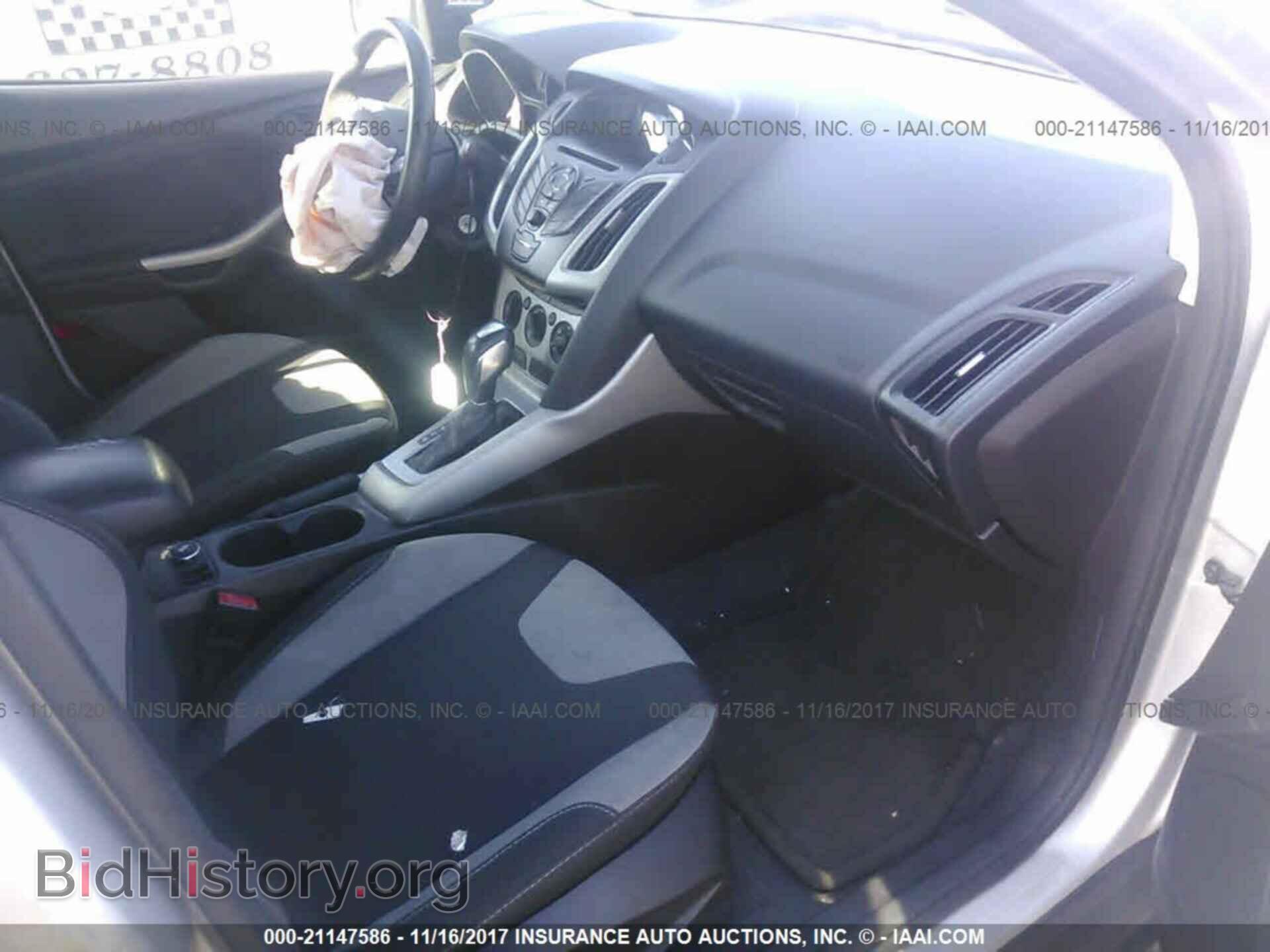 2012 Ford Focus - VIN: 1FAHP3F20CL303636 - Фото 5