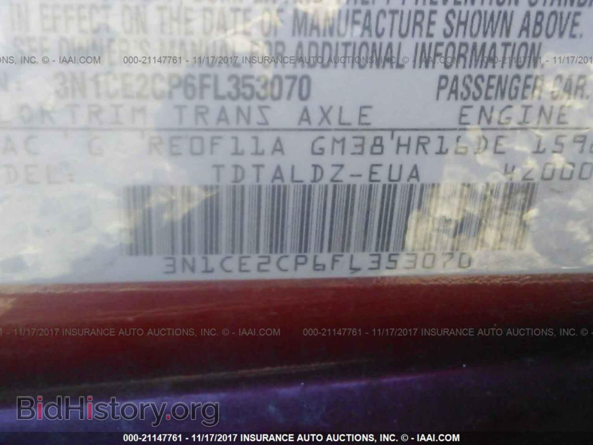 2015 Nissan Versa note - VIN: 3N1CE2CP6FL353070 - Photo 9