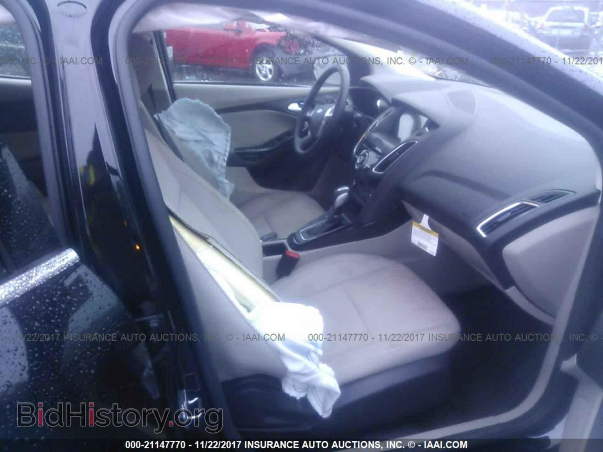 2017 Ford Focus - VIN: 1FADP3R44HL239152 - Фото 5