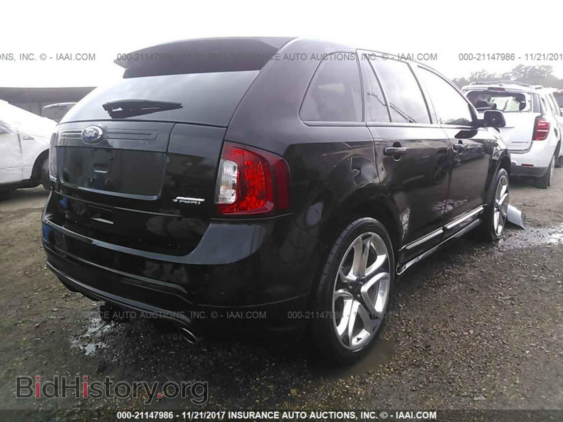 2011 Ford Edge - VIN: 2FMDK3AK0BBB64861 - Photo 4