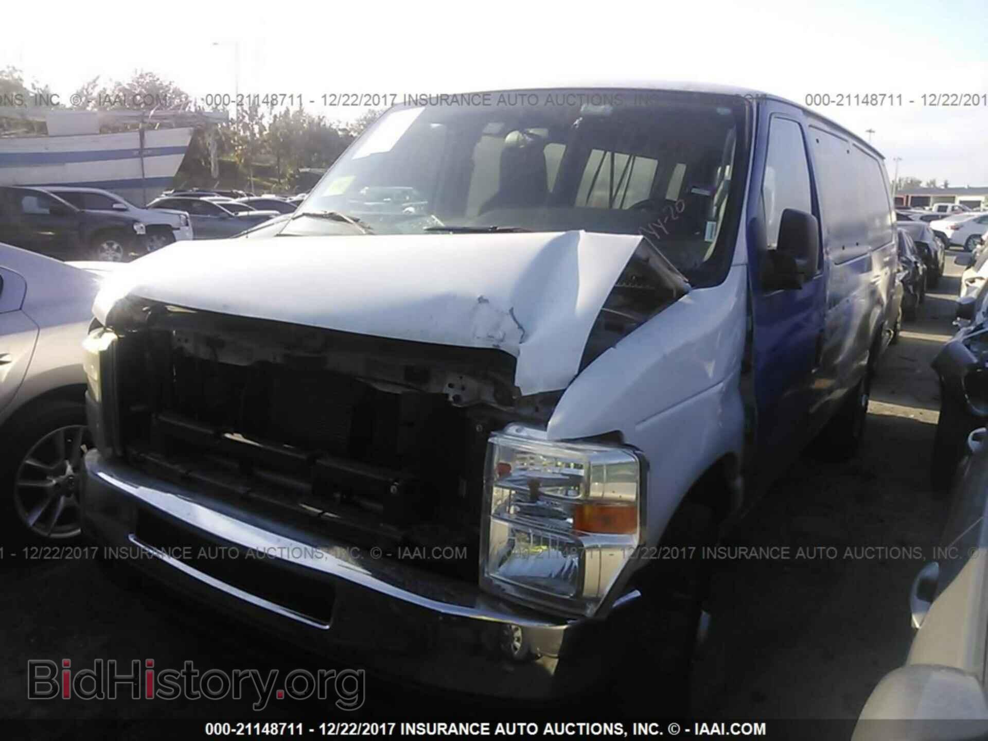 2012 Ford Econoline - VIN: 1FBSS3BL3CDA88488 - Фото 2