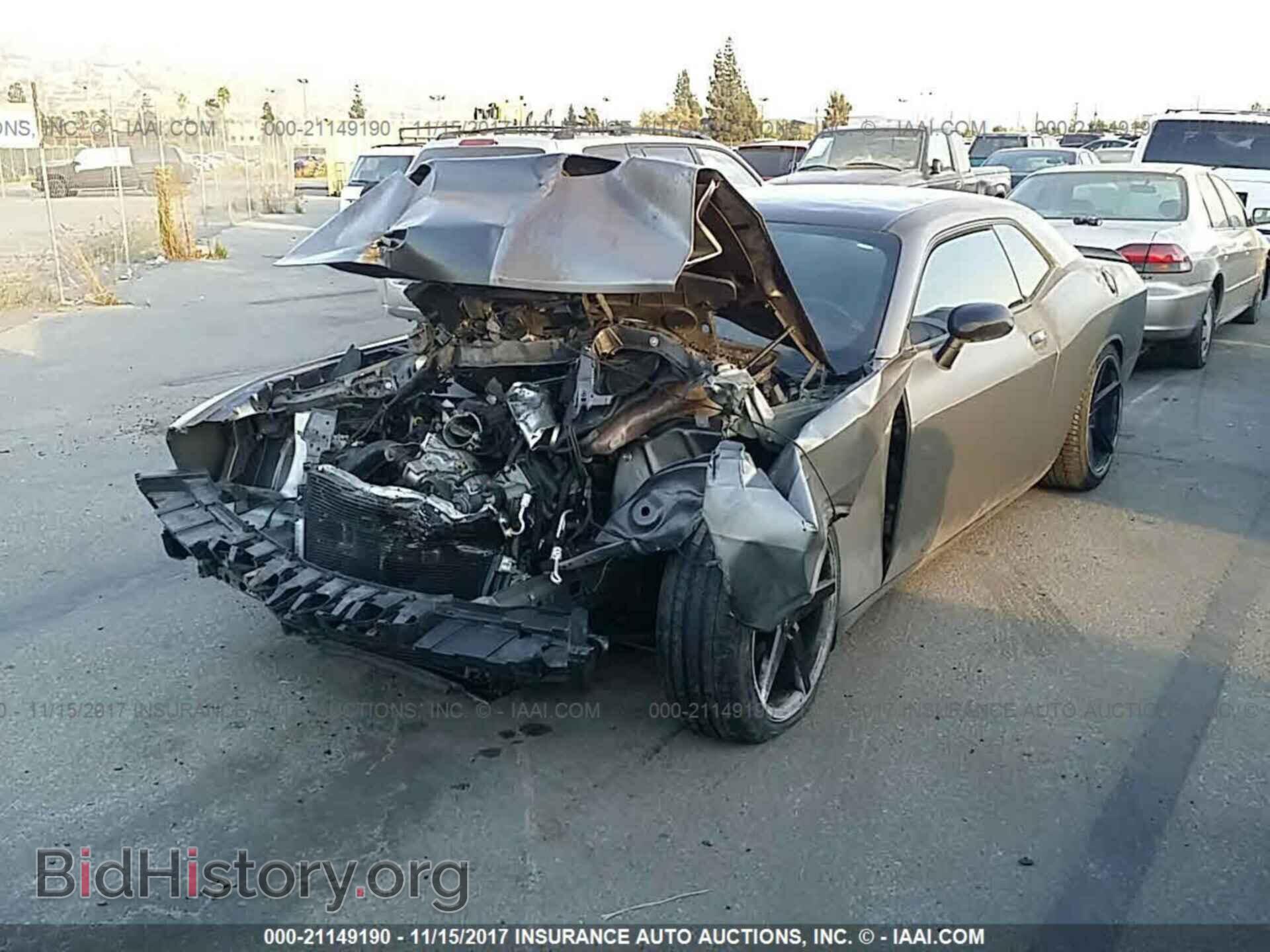 2015 Dodge Challenger - VIN: 2C3CDZAT3FH702806 - Photo 2