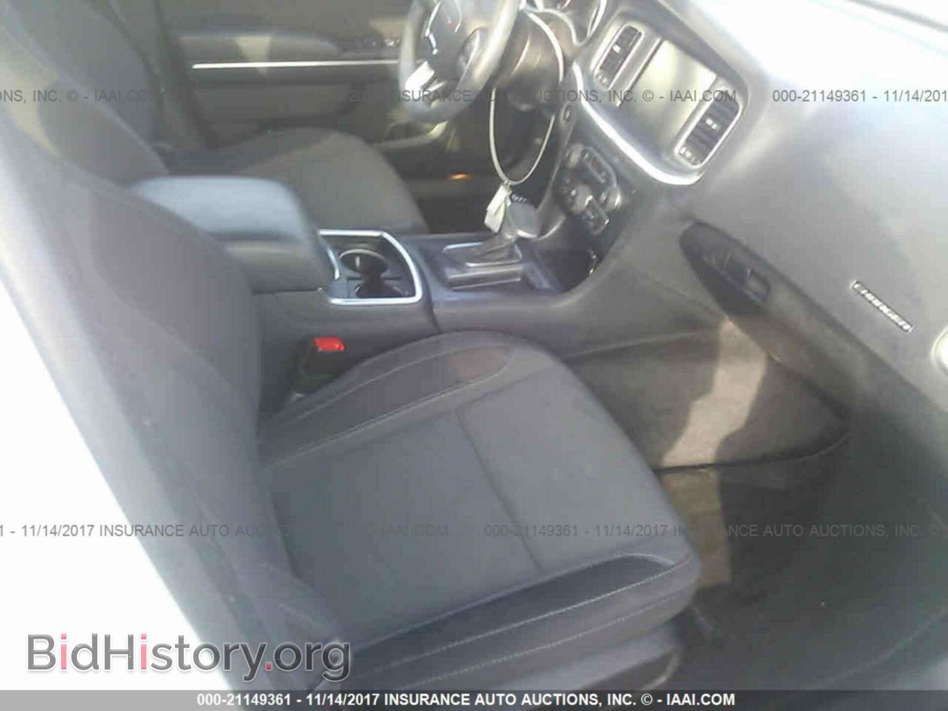 2016 Dodge Charger - VIN: 2C3CDXHG1GH323558 - Photo 5