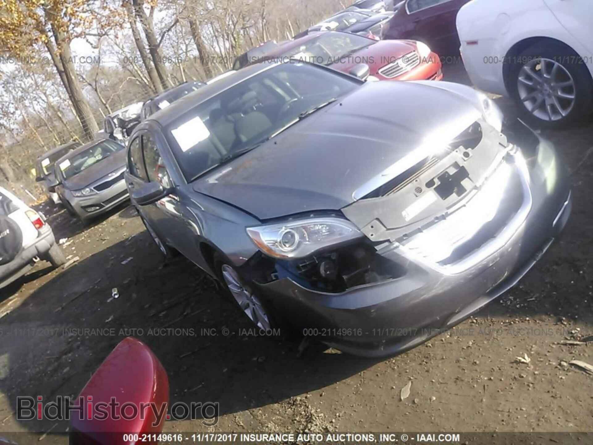 Photo 1C3CCBBB1DN701982 - Chrysler 200 2013
